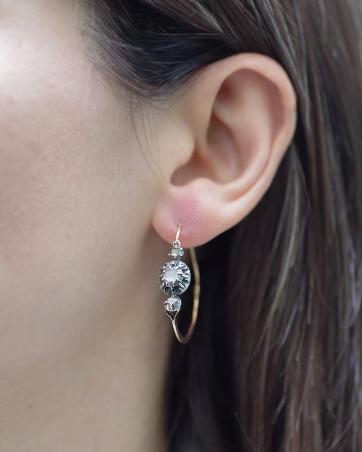 Diamond gold earrings