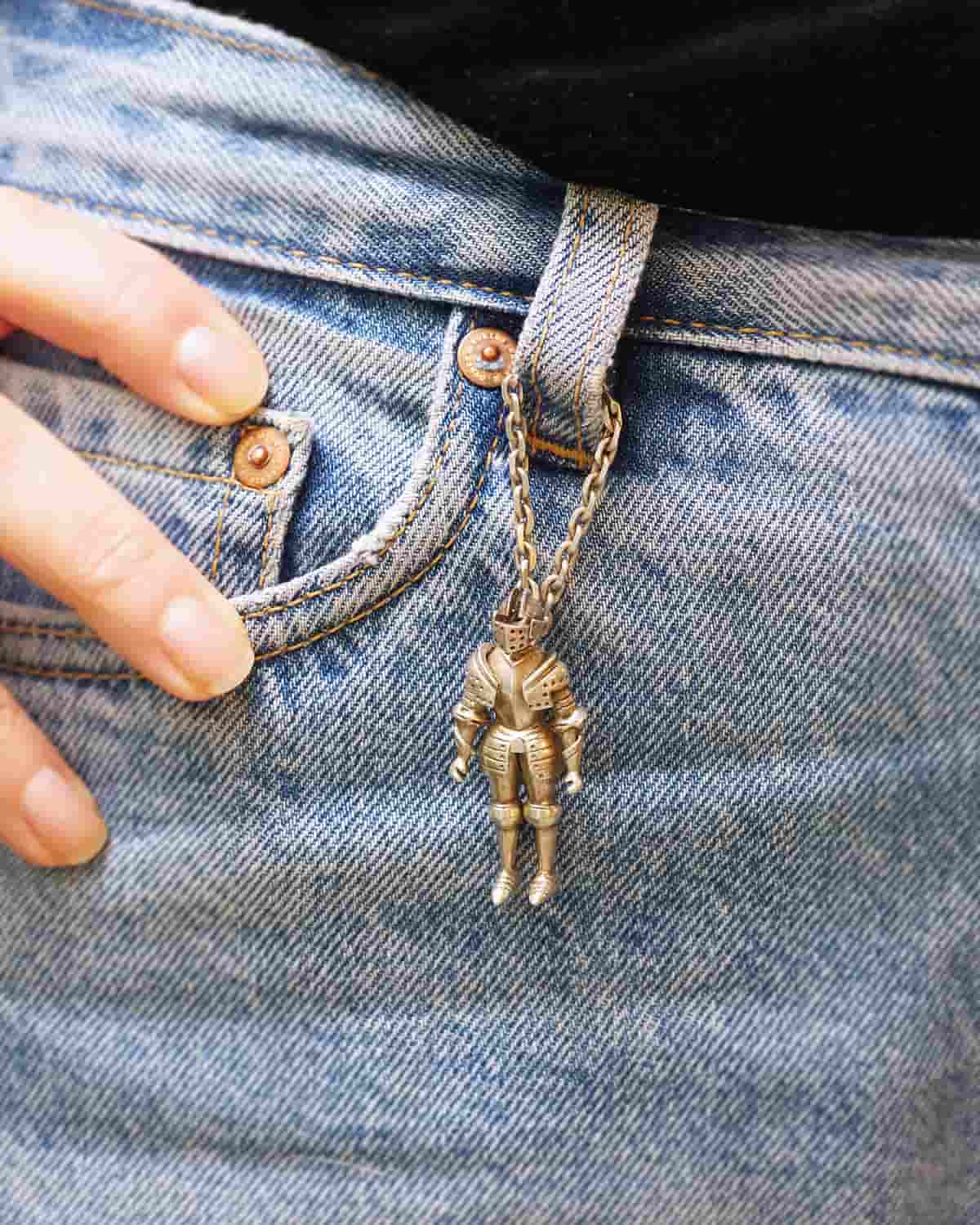 Gaetan de Percin knight key ring
