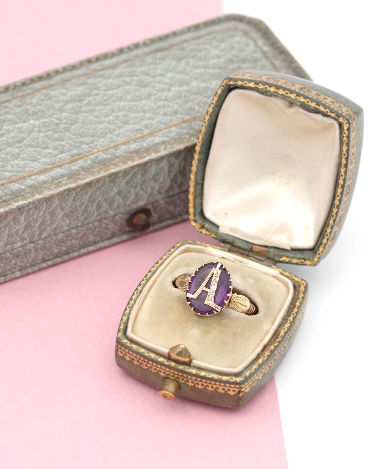 Bague lettre A diamants