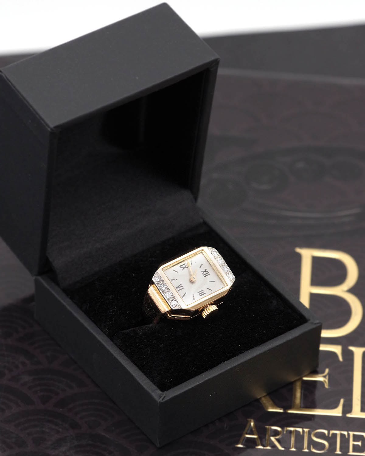Diamond watch ring in gold
