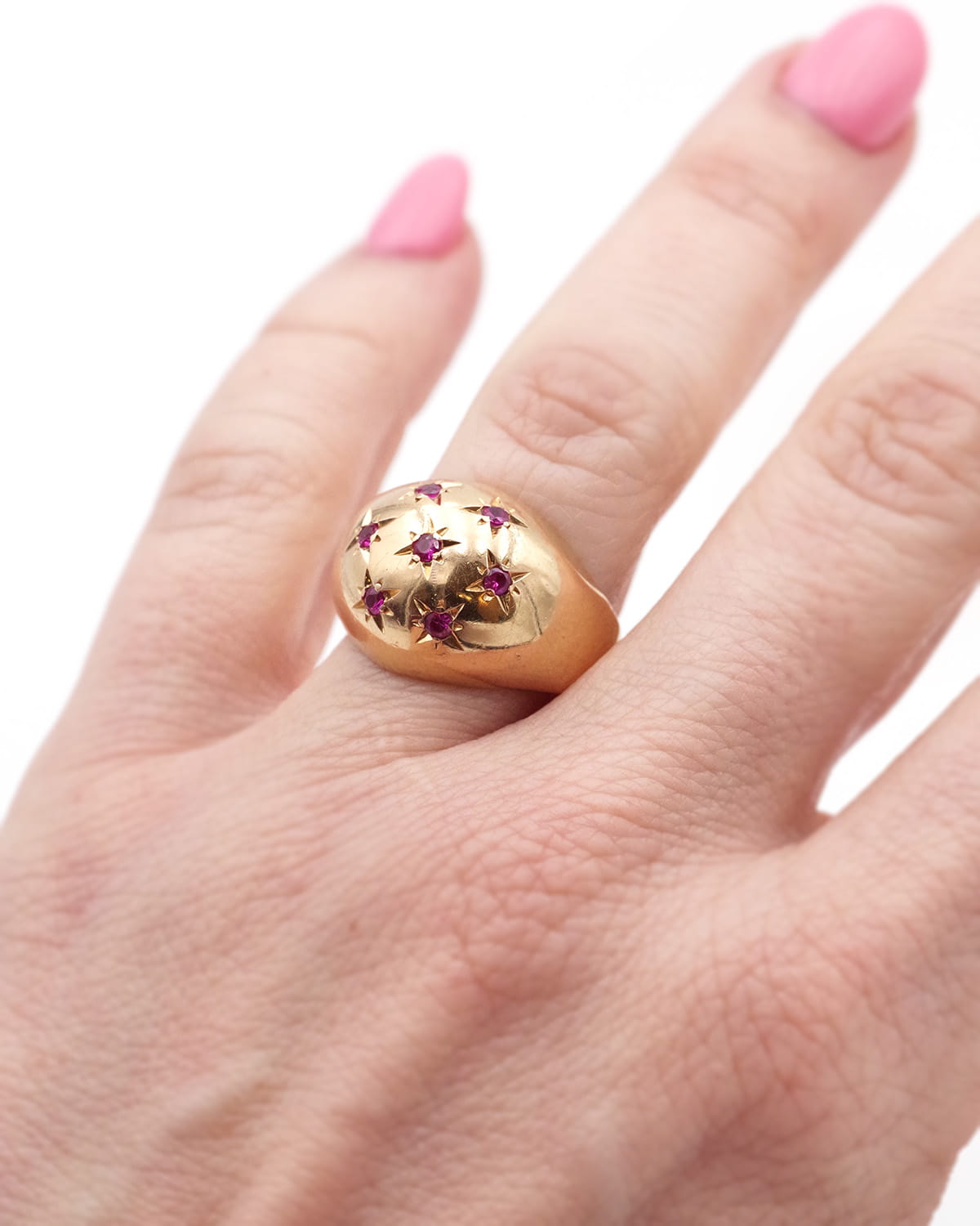 retro ruby star setting ring