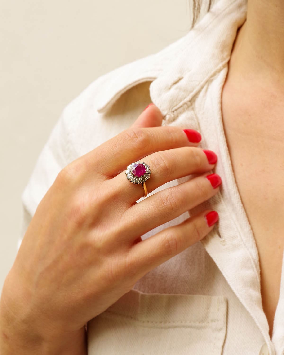 Diamond ruby ring in gold