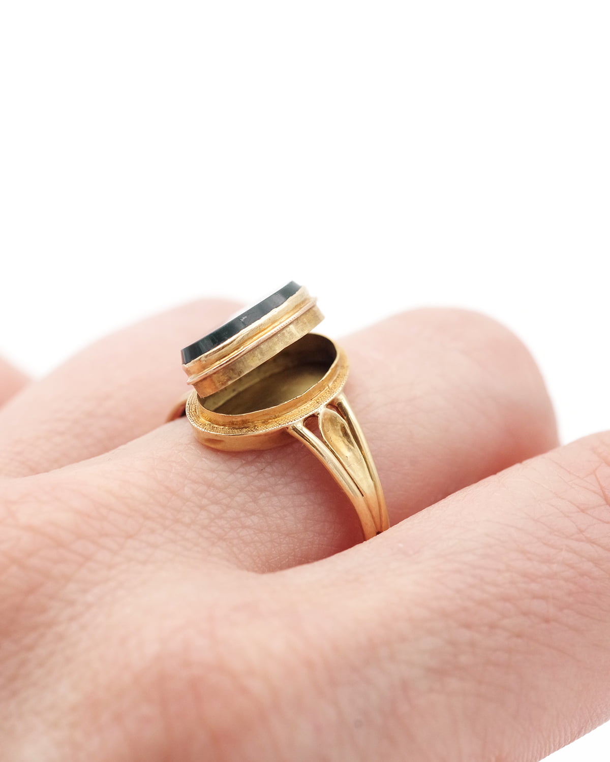 Antique secret ring with a bloodstone