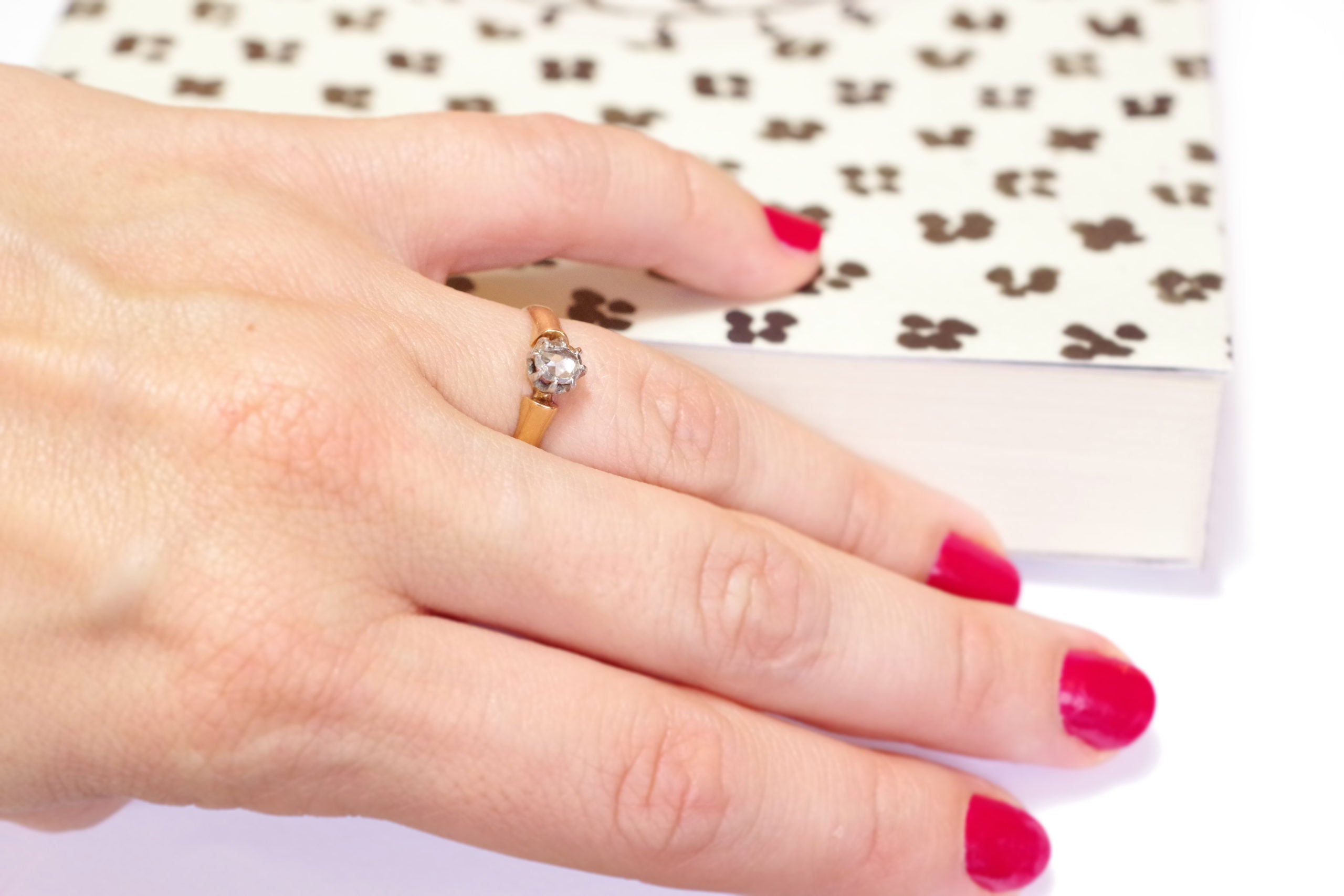 gold and platinum ring diamond