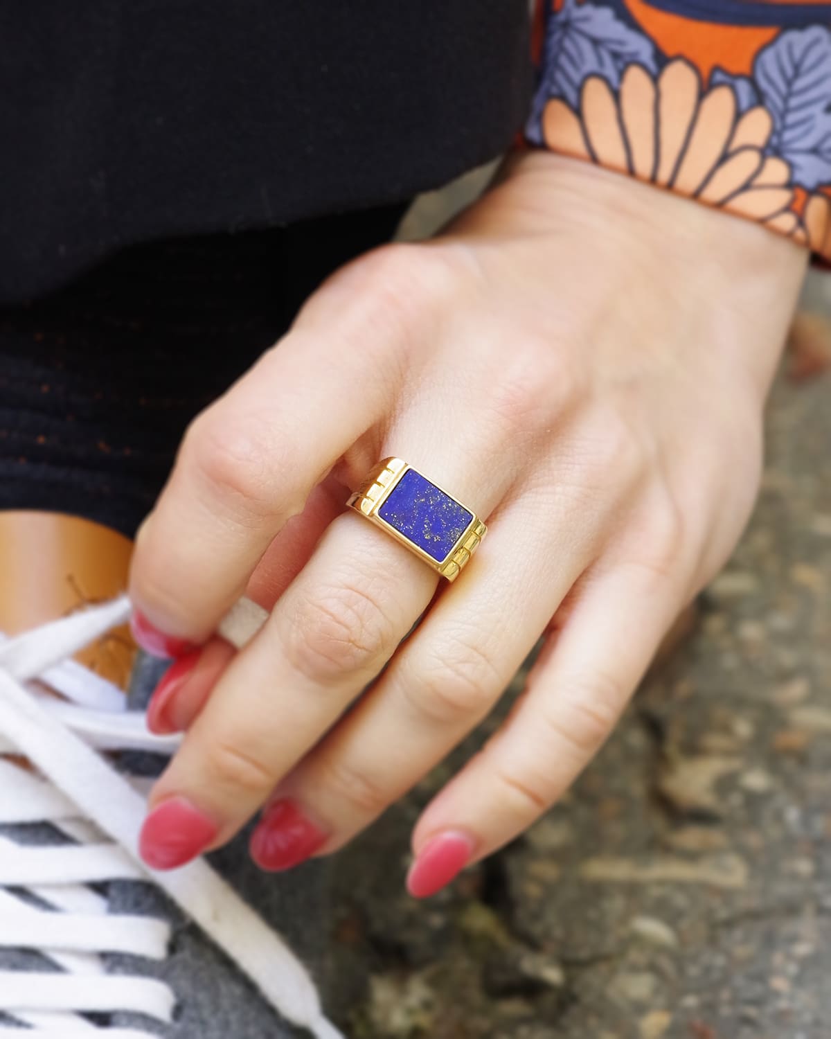 Lapis lazuli pinky ring in gold