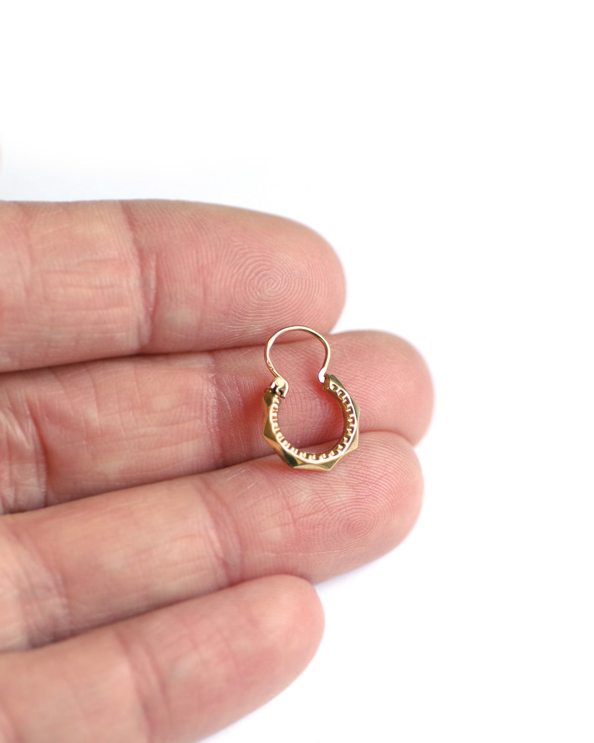 Boucle d'oreille créole en or
