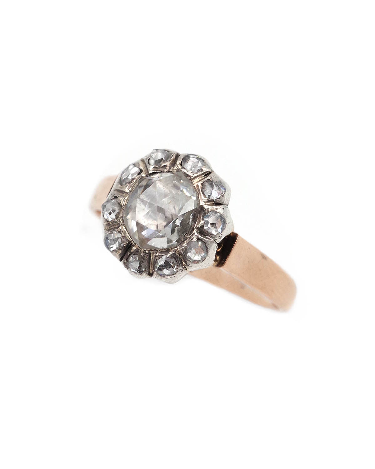 Diamond cluster ring 
