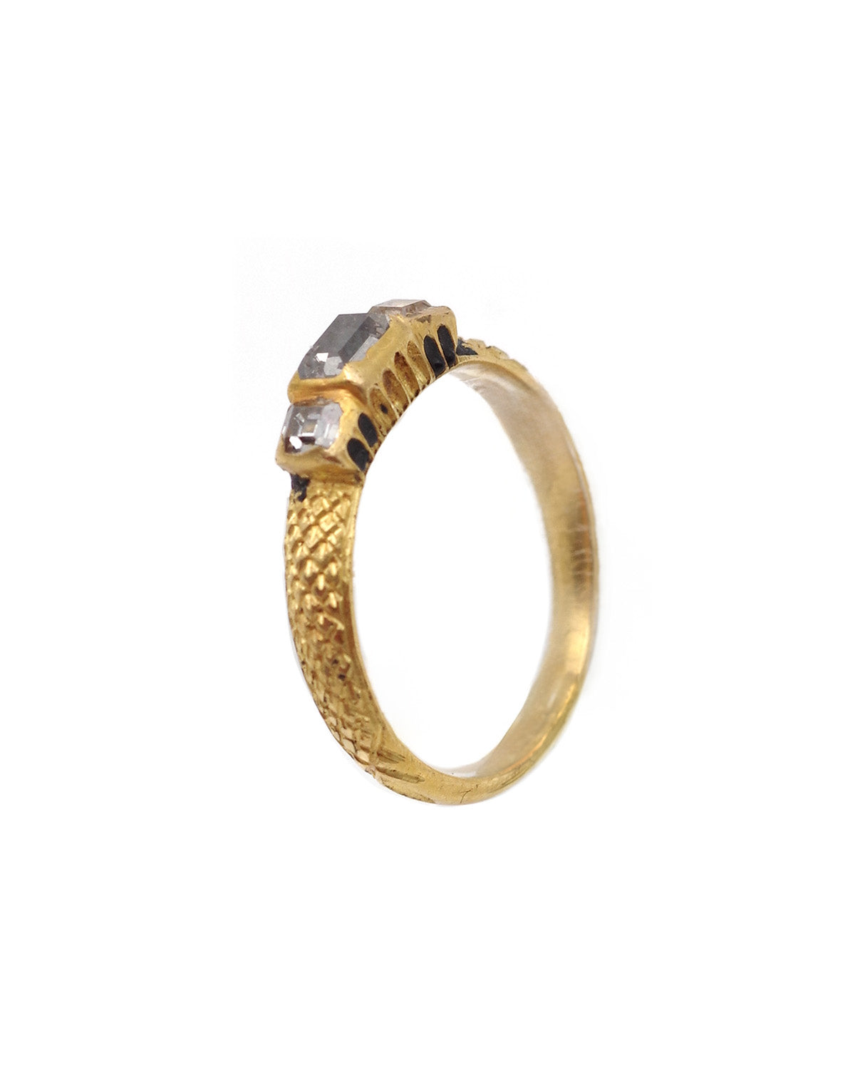Renaissance diamond ring 