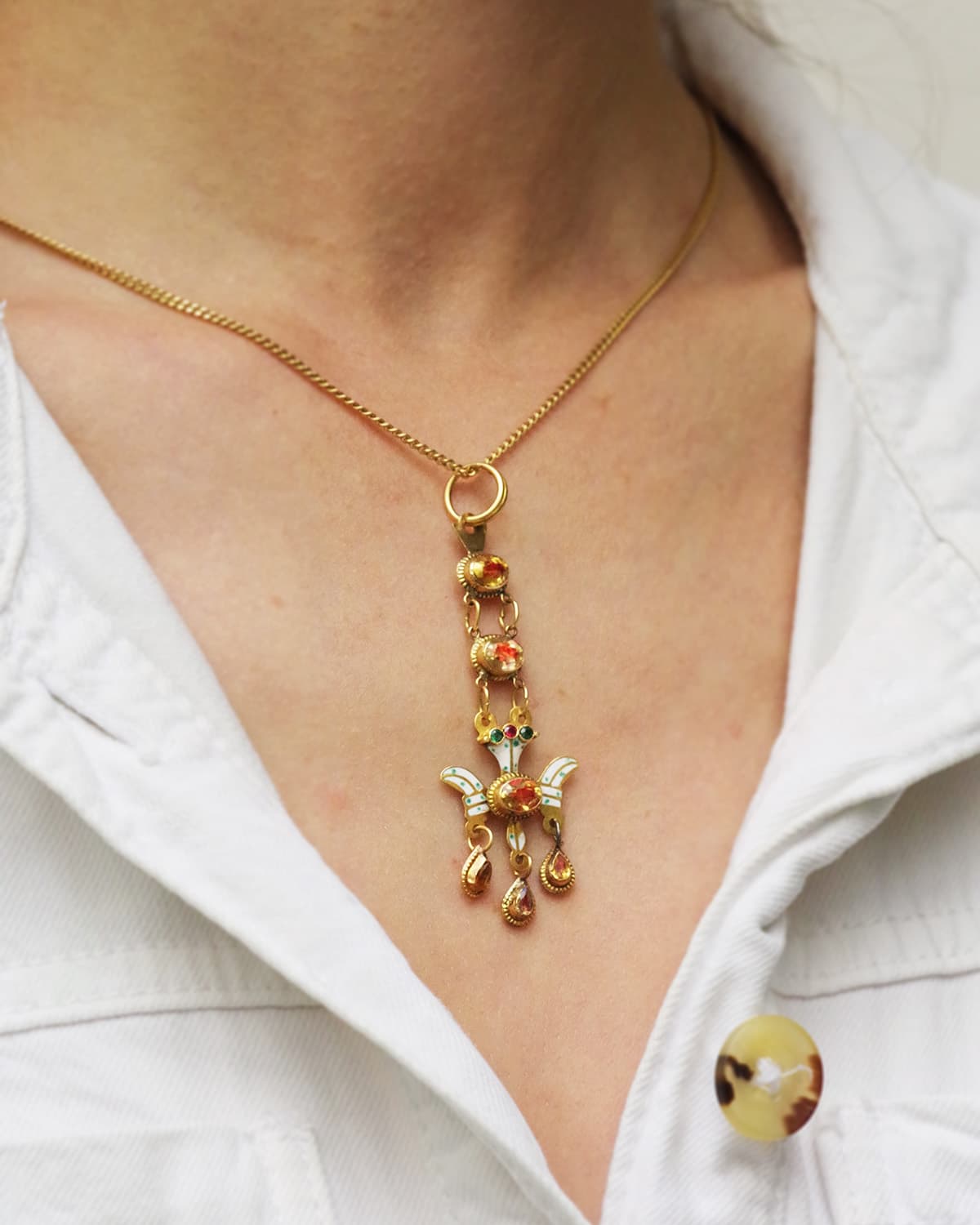 Pendentif Saint Esprit en or émaillé