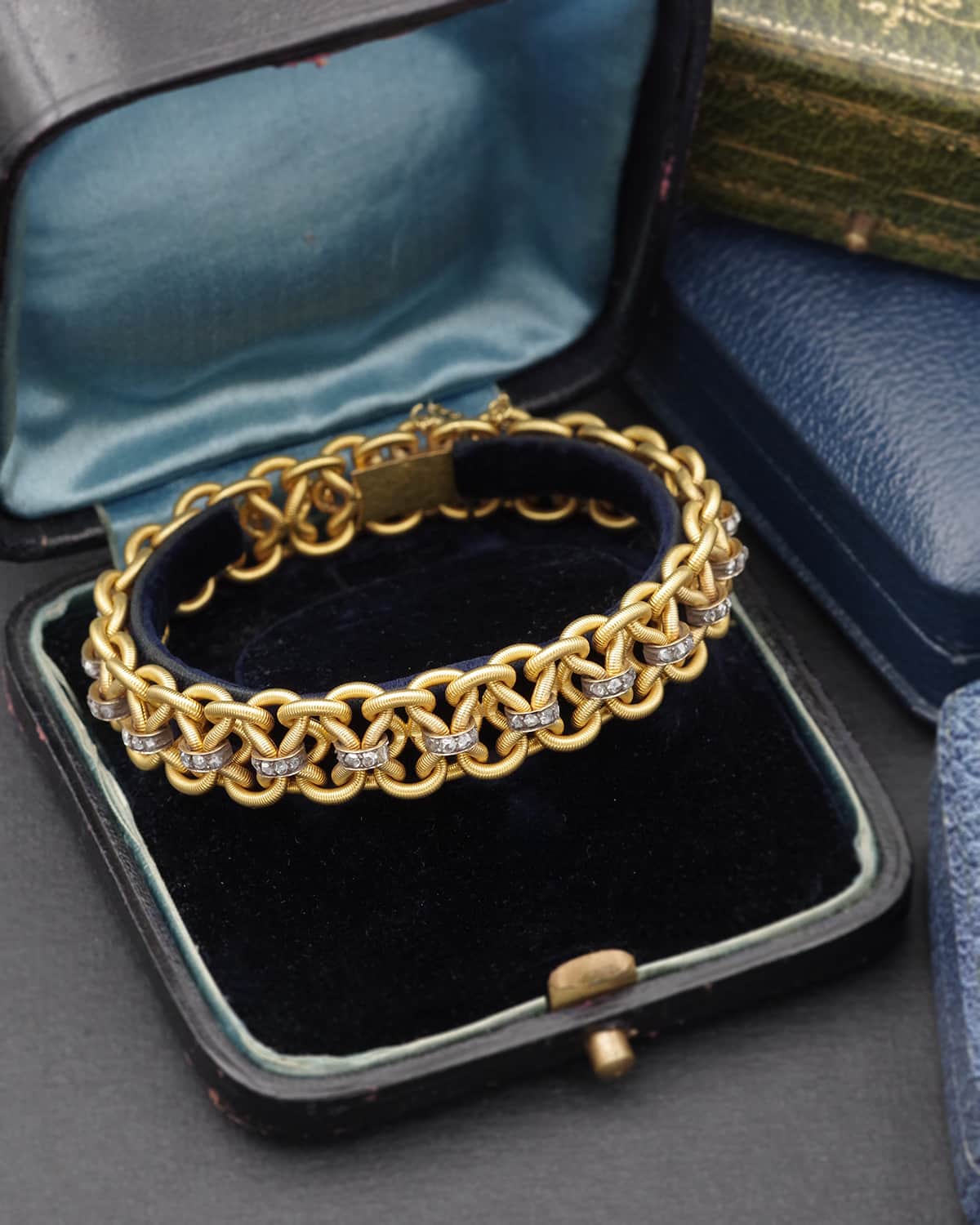 Bracelet large diamants en or