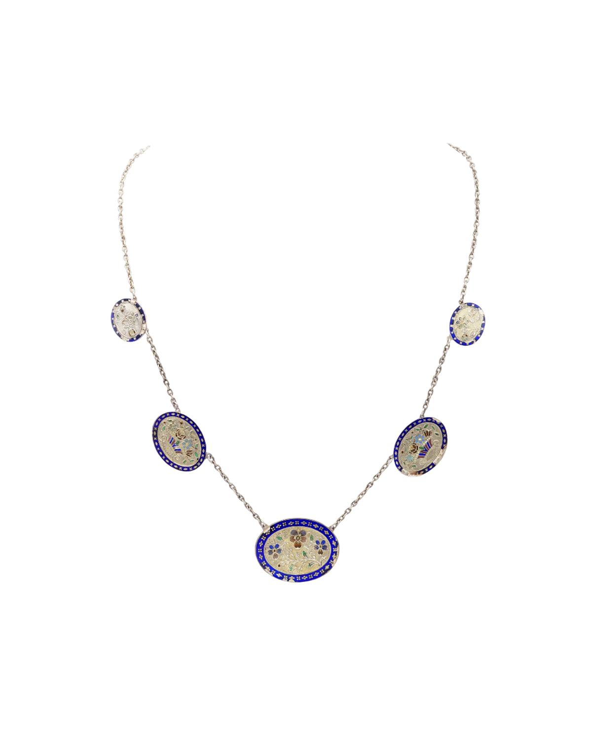 collier regional en argent