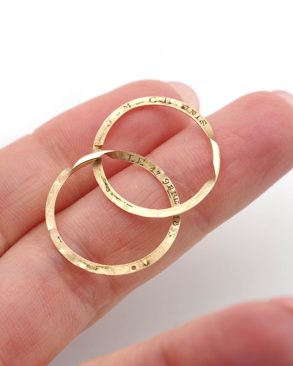 Alliance à secret en or