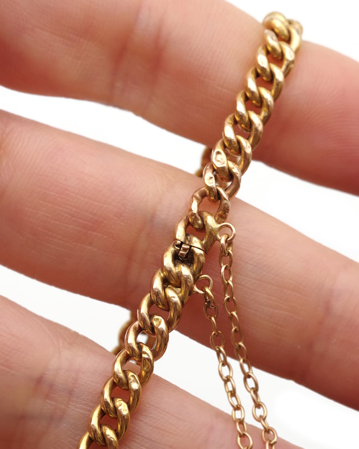 18k gold hollow bracelet