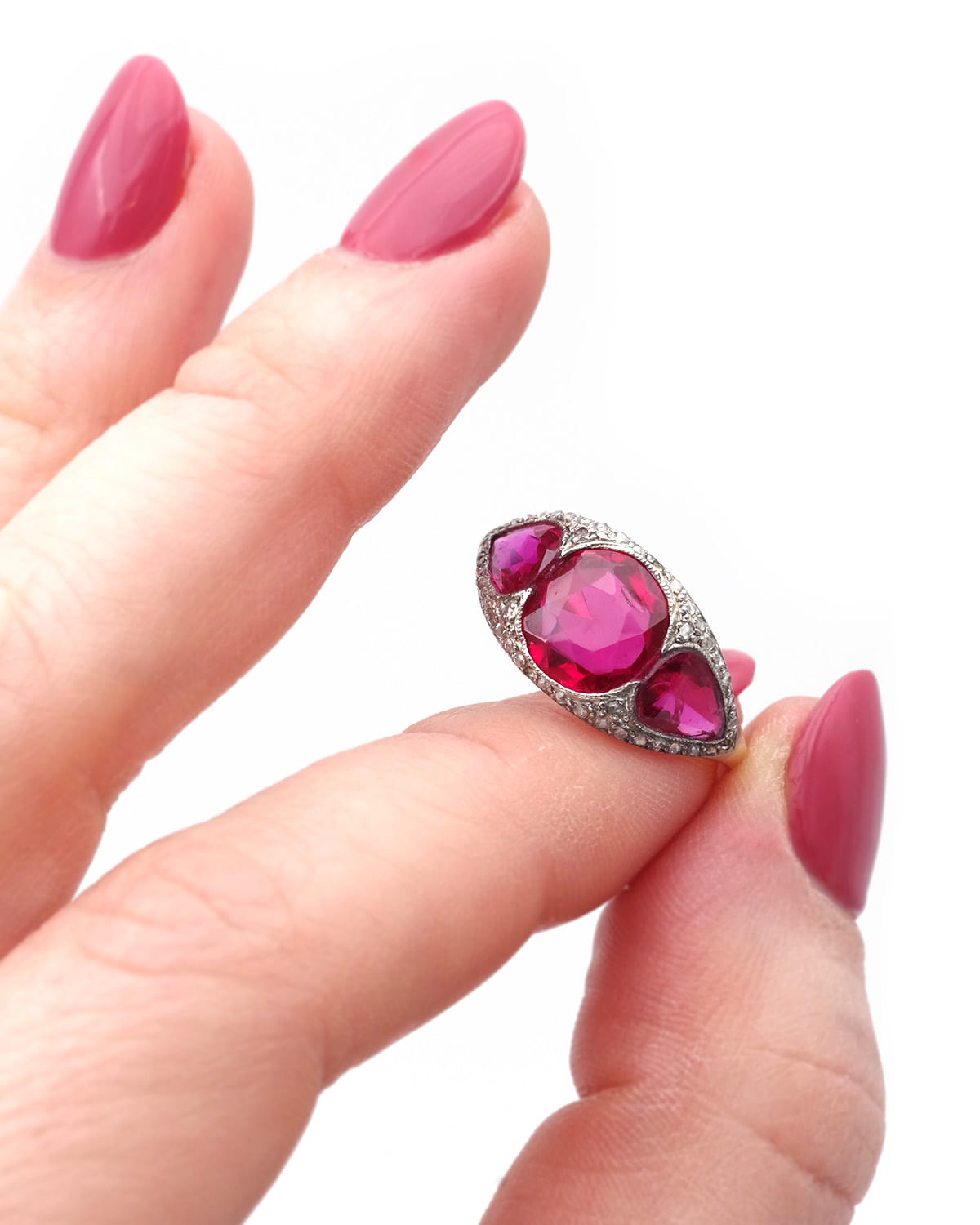 Bague rubis de synthèse et diamants