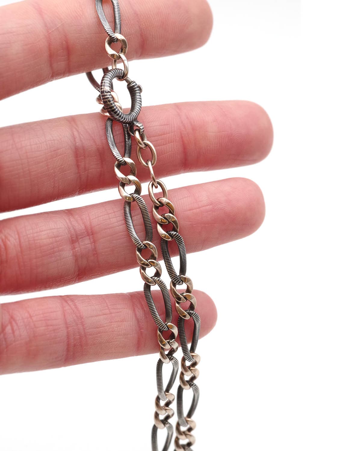 Collier chaine niellée