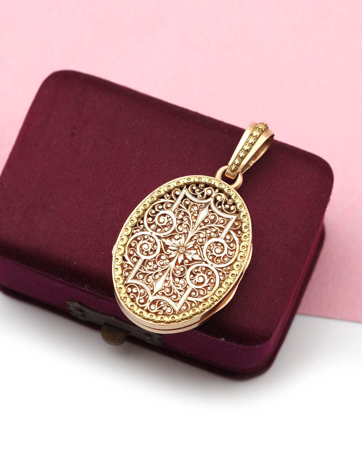 Pendentif ouvrant porte photo en or