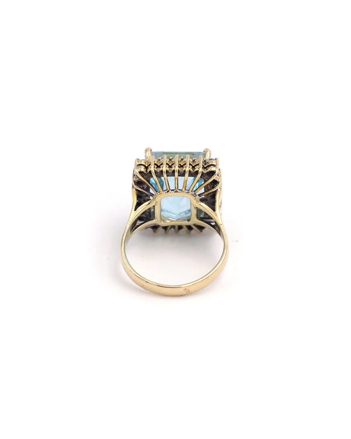 Aquamarine diamond cluster ring