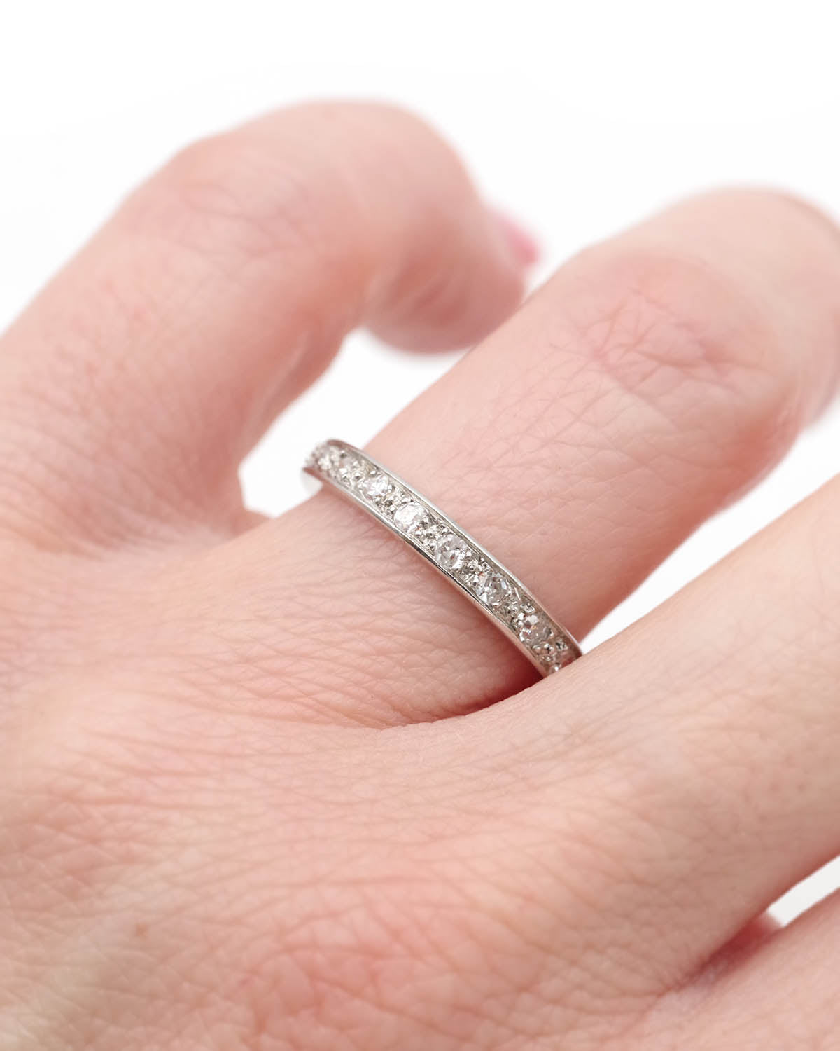 Art deco diamond band ring