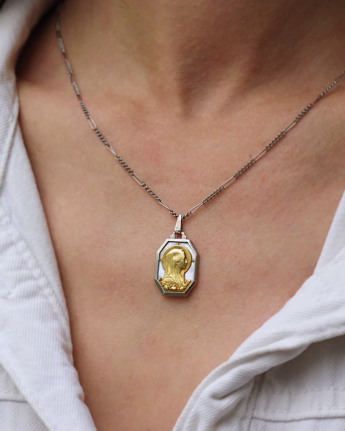 Médaille vierge en platine