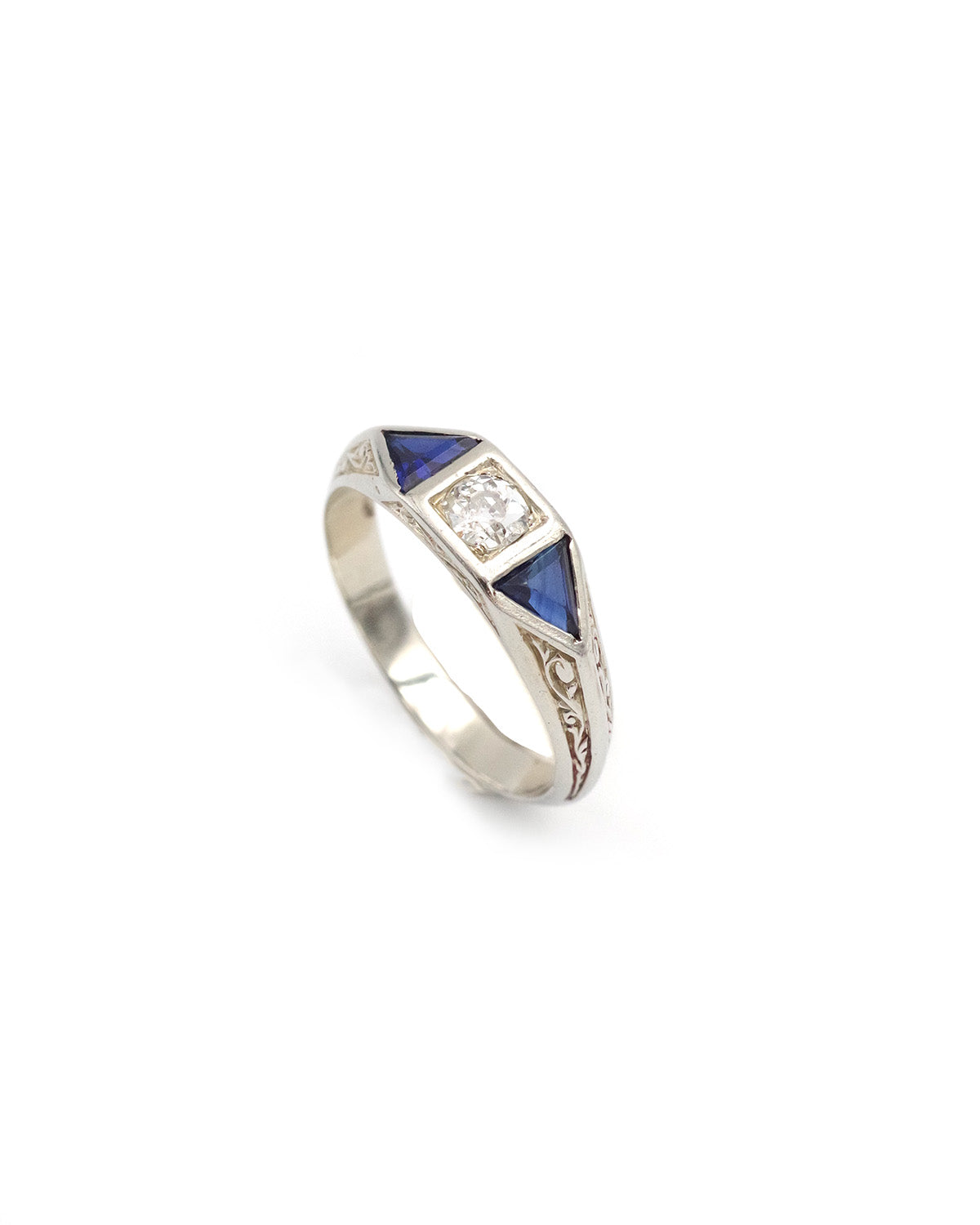 bague diamant saphir en or