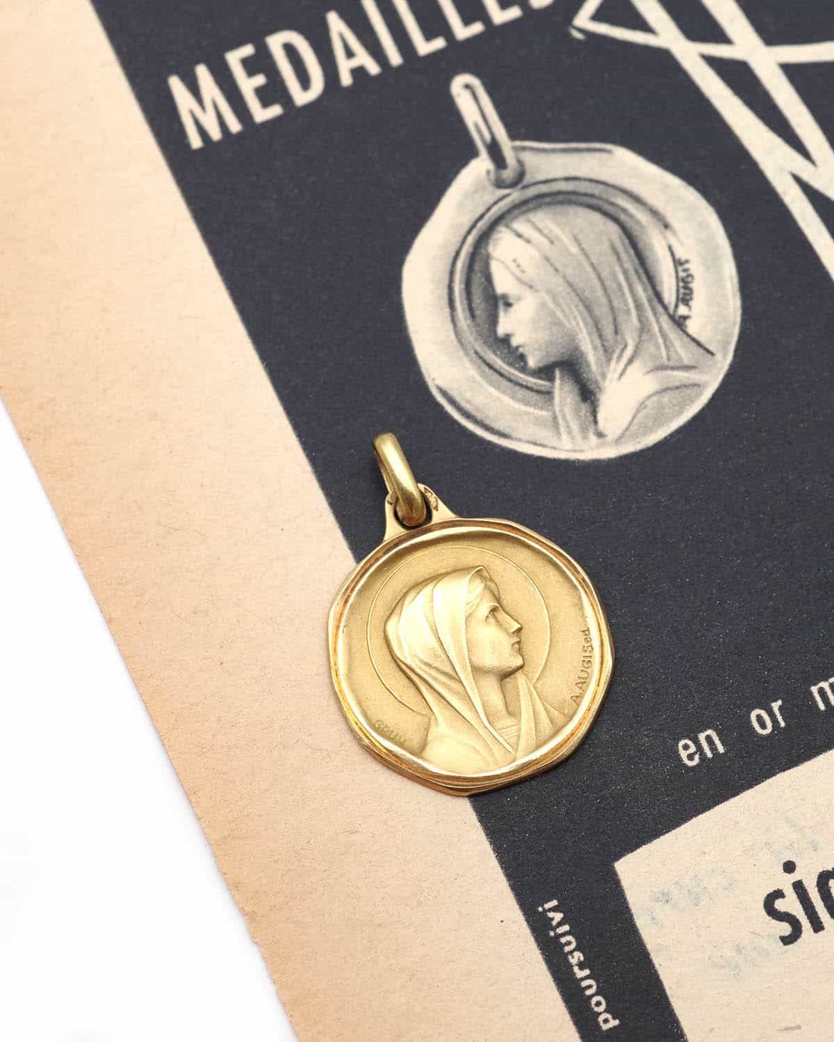Augis religious medal pendant