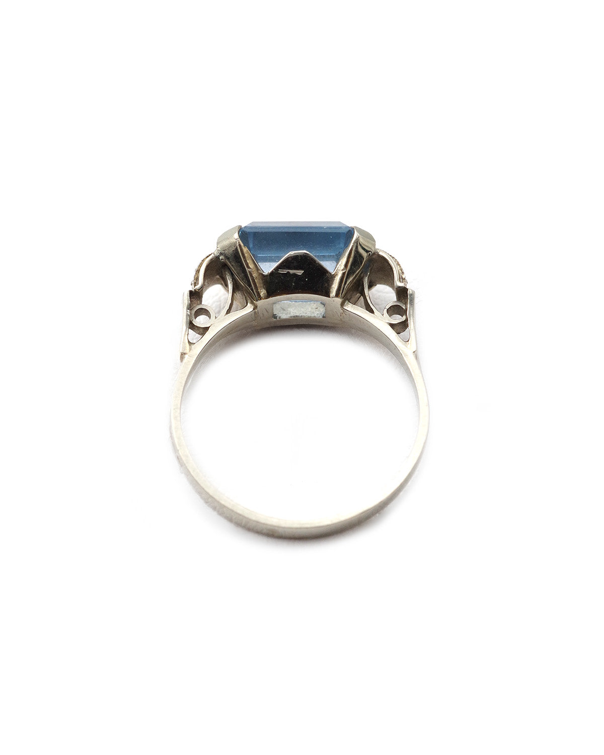 Bague Art Deco spinelle