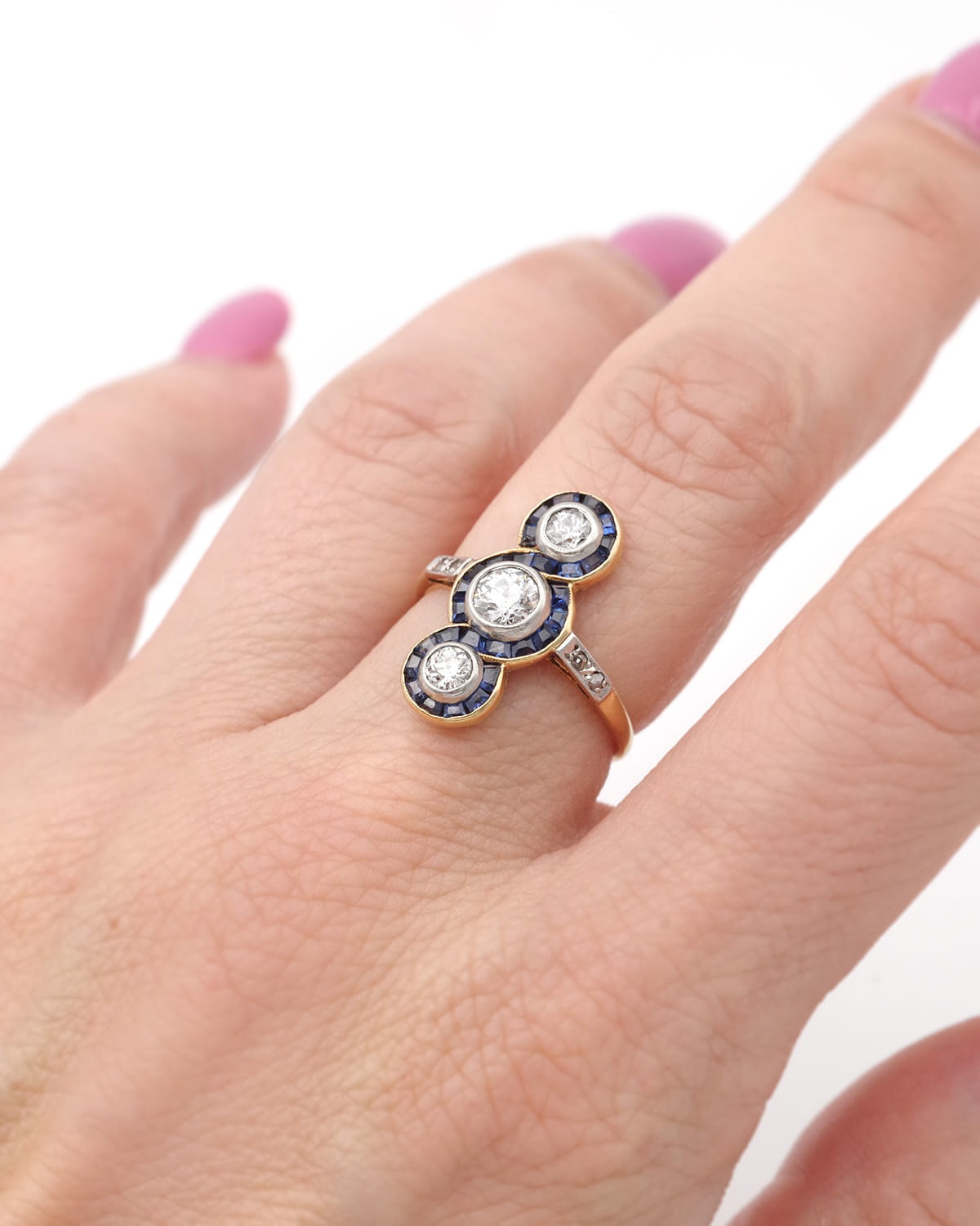Diamond saphire ring art deco