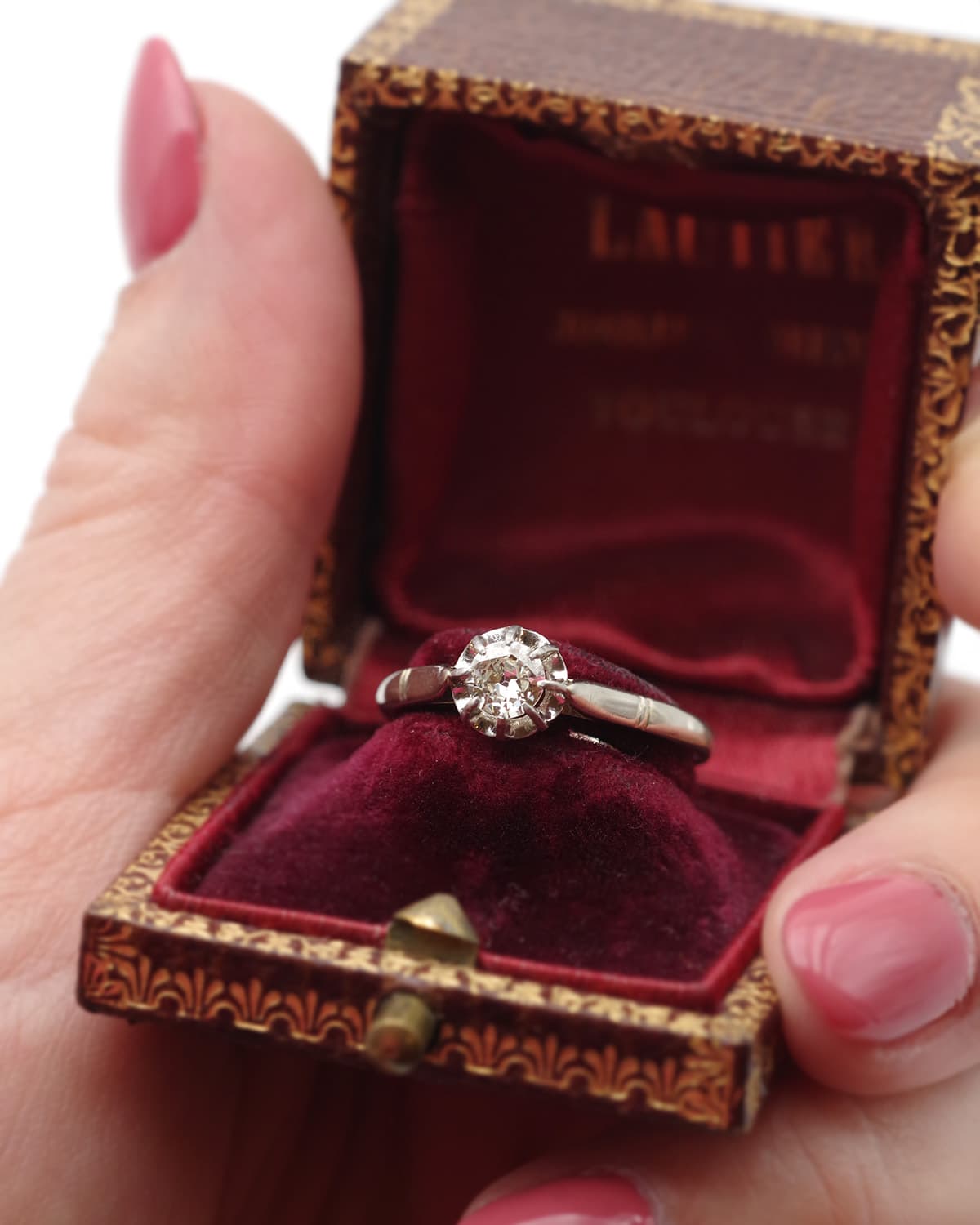 0.23 ct diamond ring in platinum