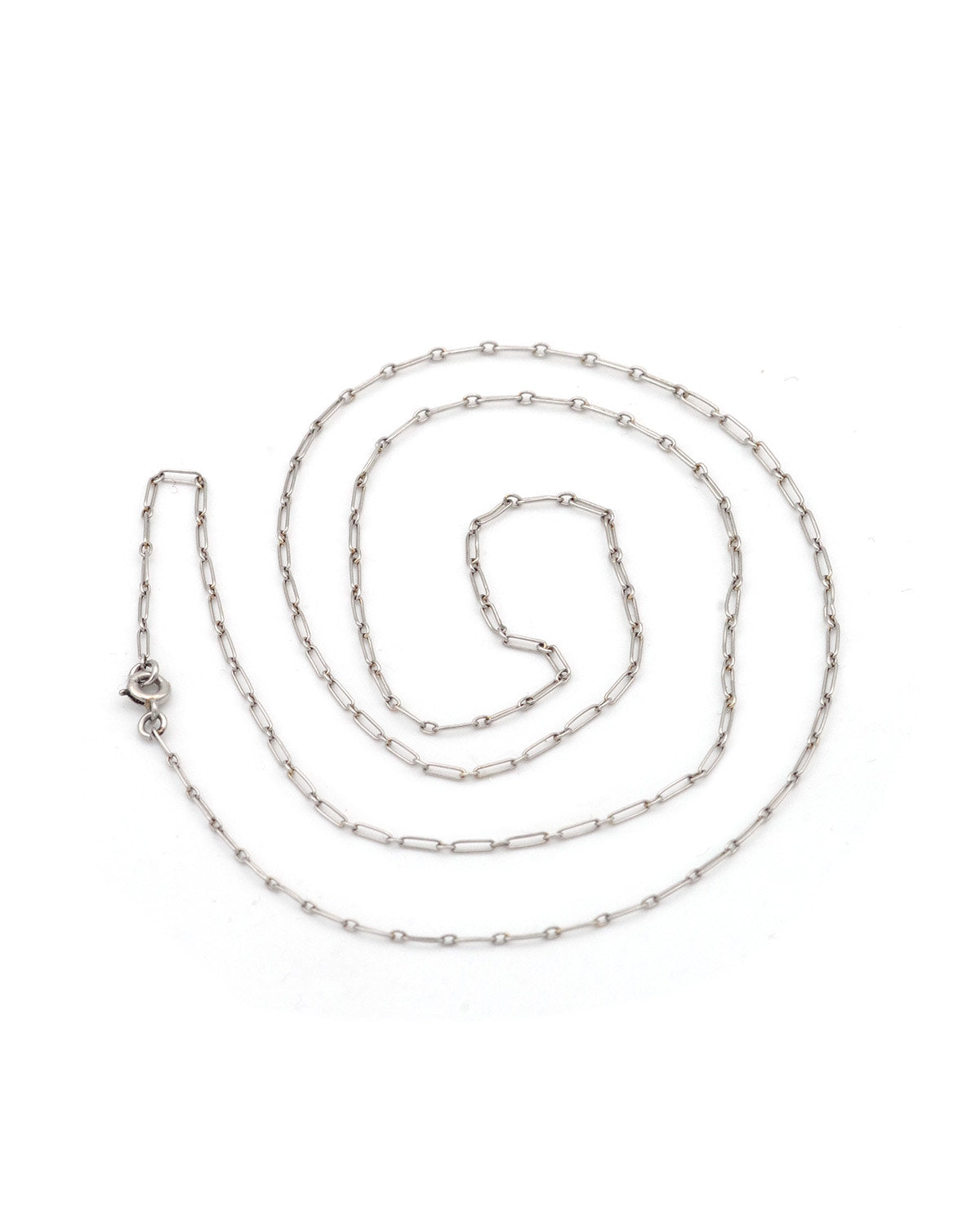 paperclip platinum chain