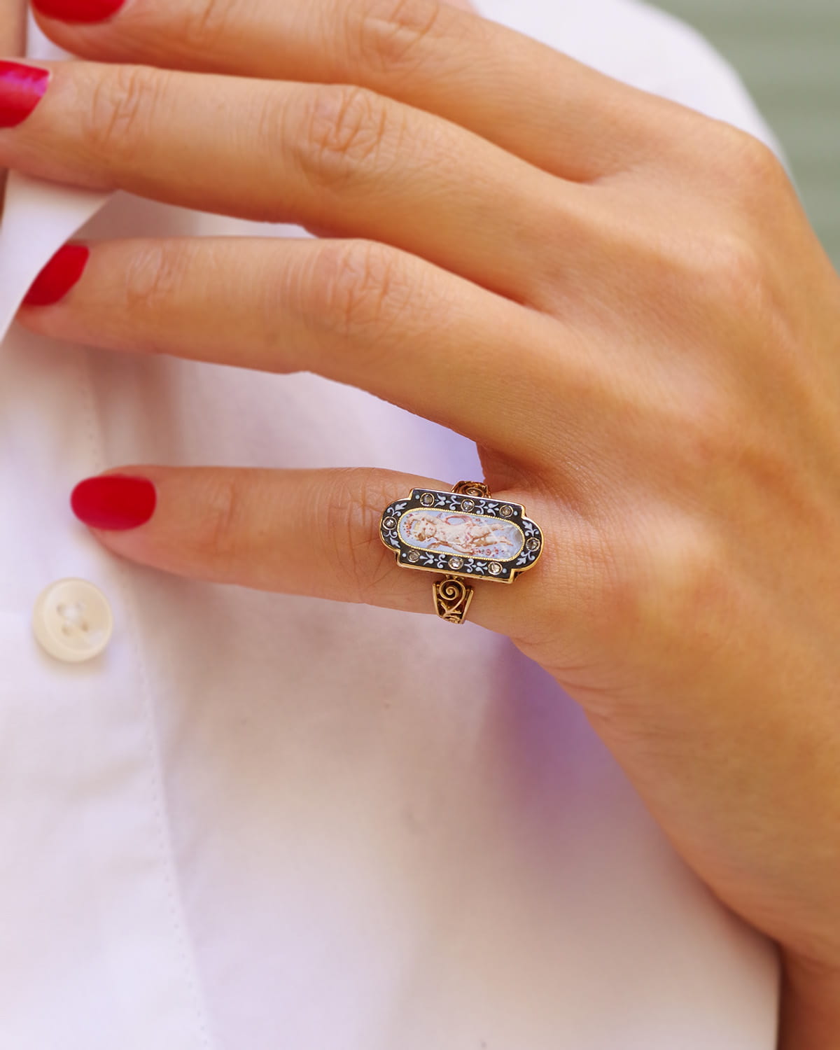 Bague ancienne angelot en or