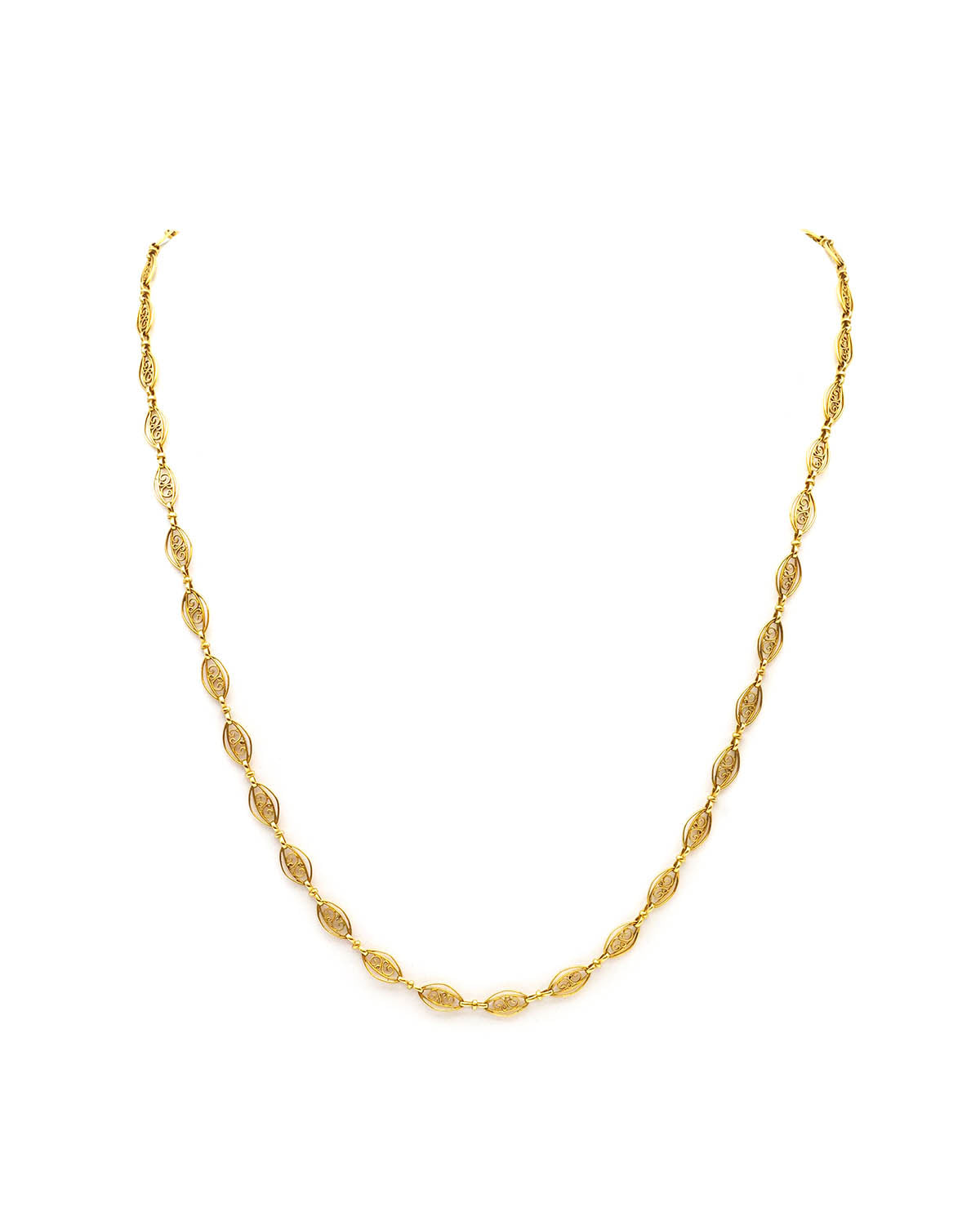 collier filigrane en or 