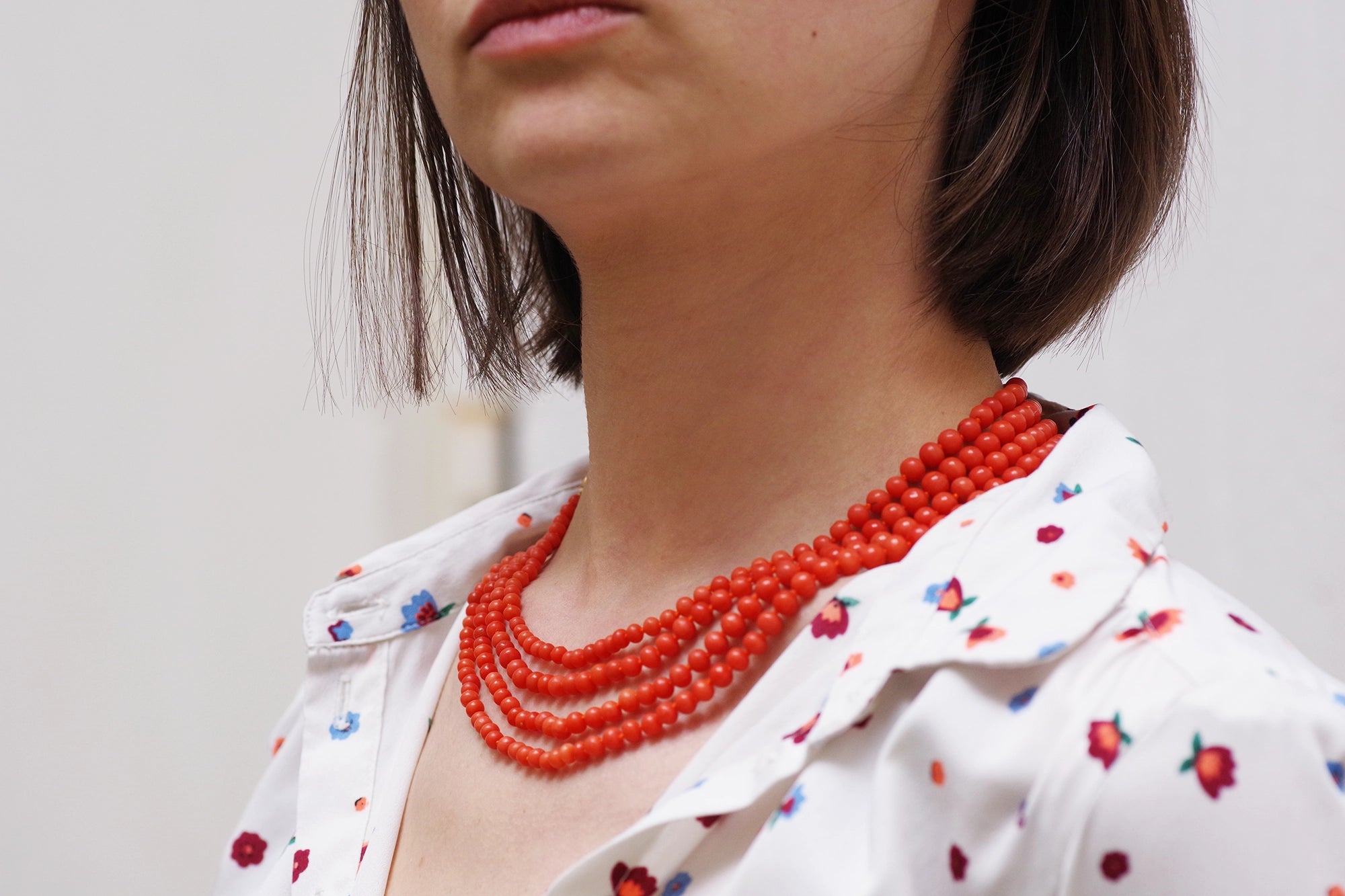 antique Coral rows necklace with gold clasp