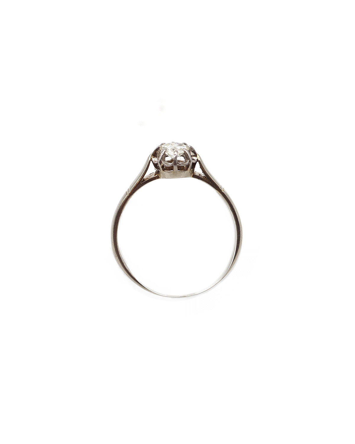 Platinum diamond ring 