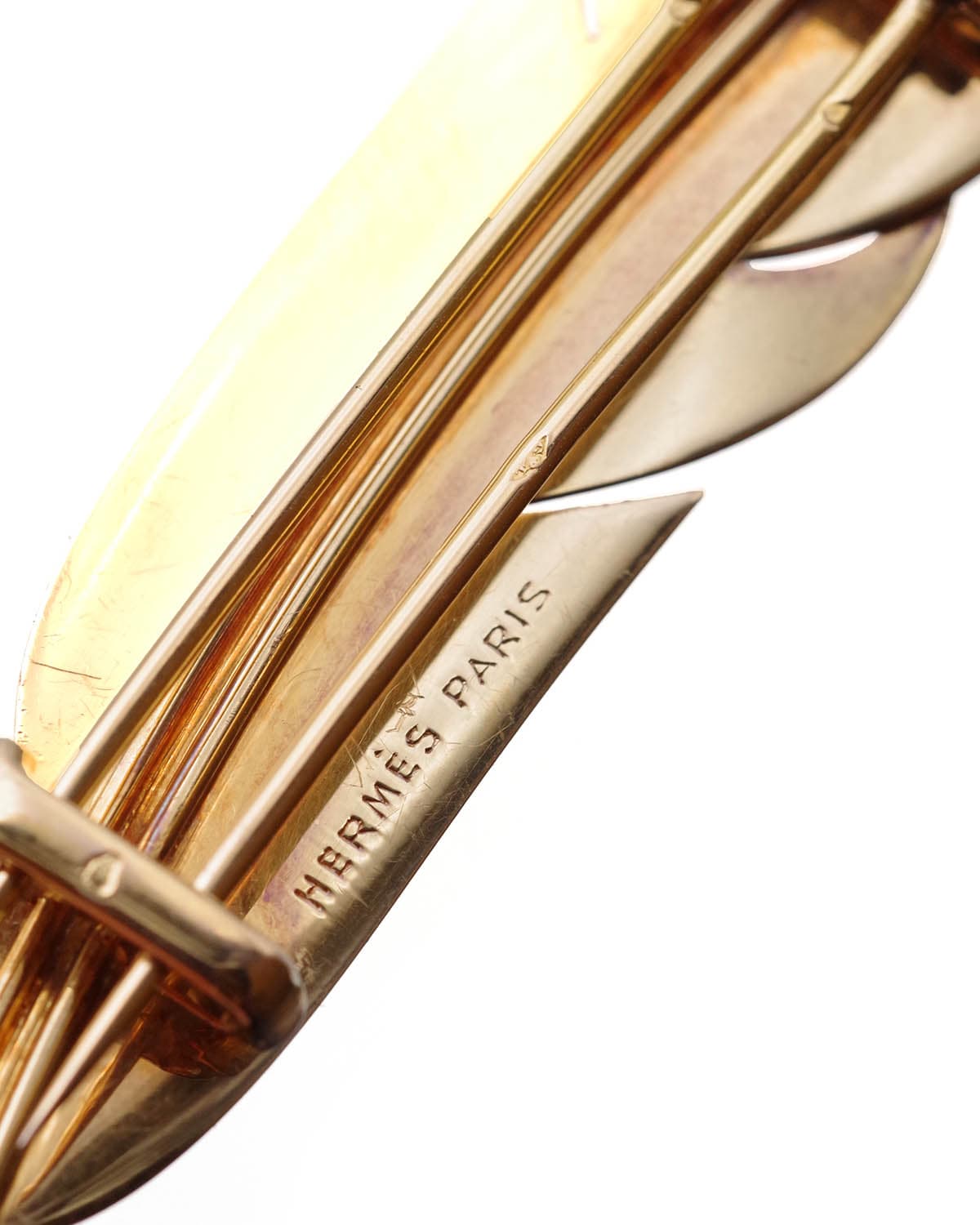Feather gold brooch 