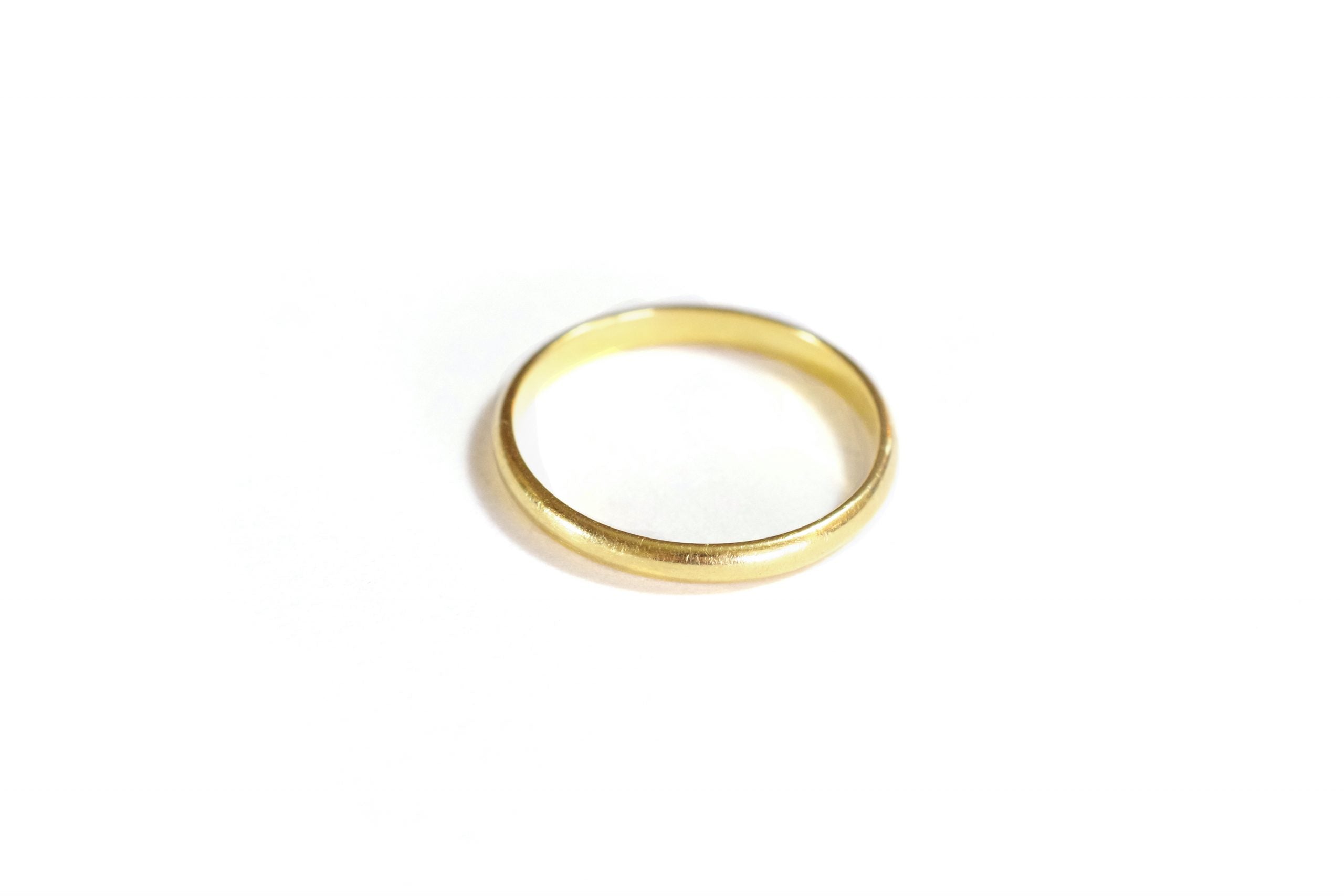 pre-owned wedding gold ring