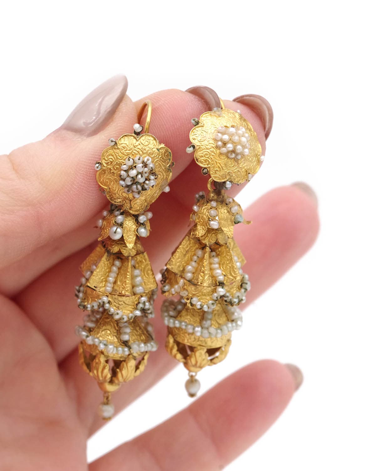 Boucles d'oreille ancienne en or