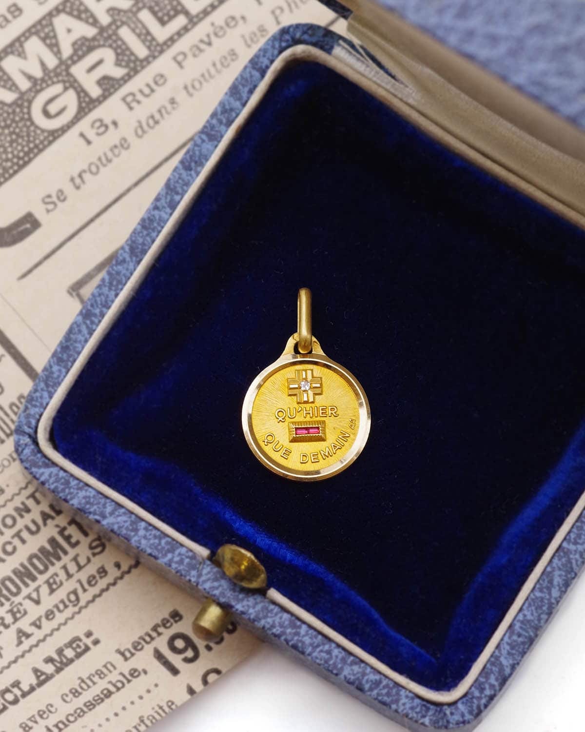 Pendentif augis petit format