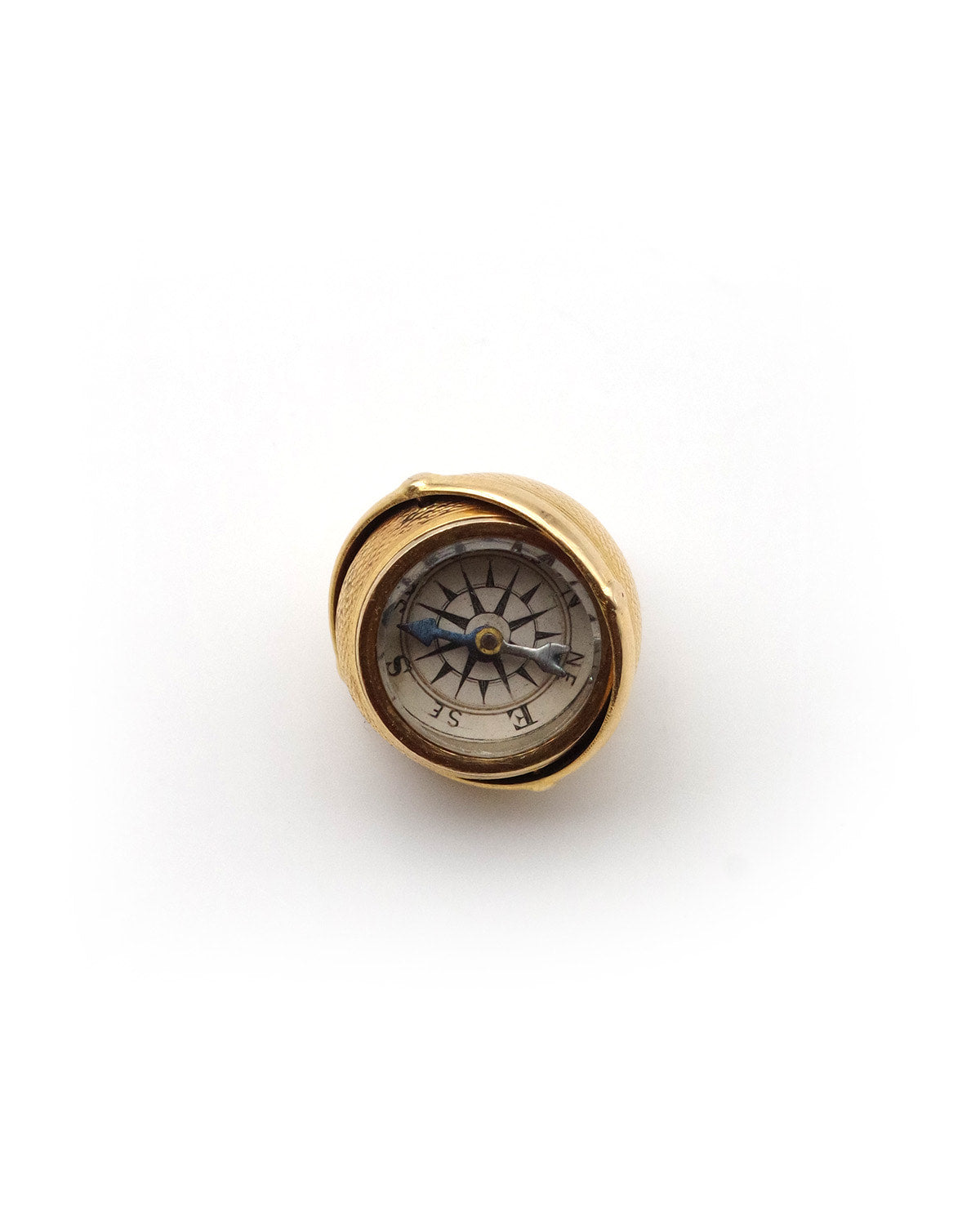 Compass gold pendant