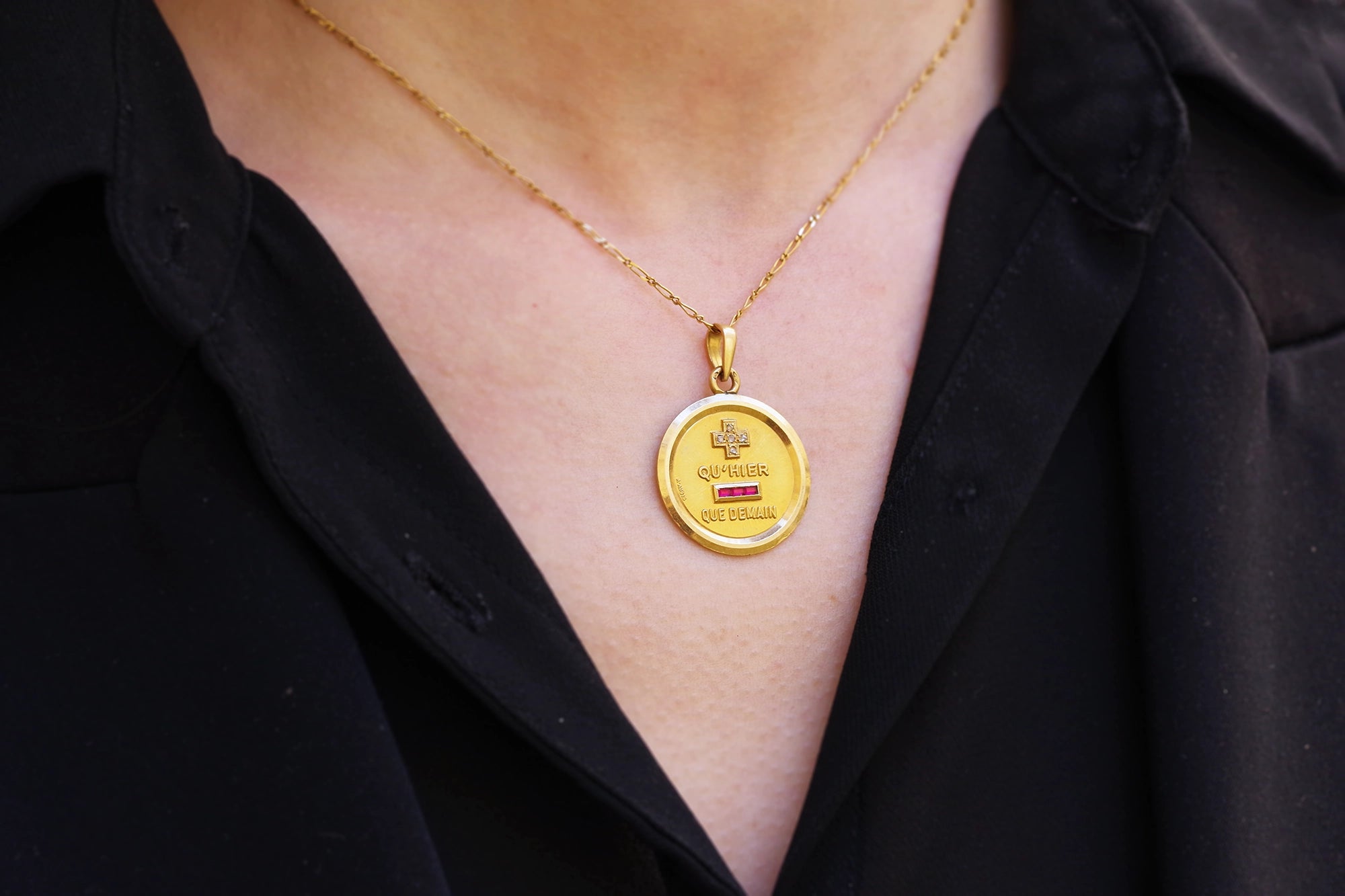 large love medal in gold