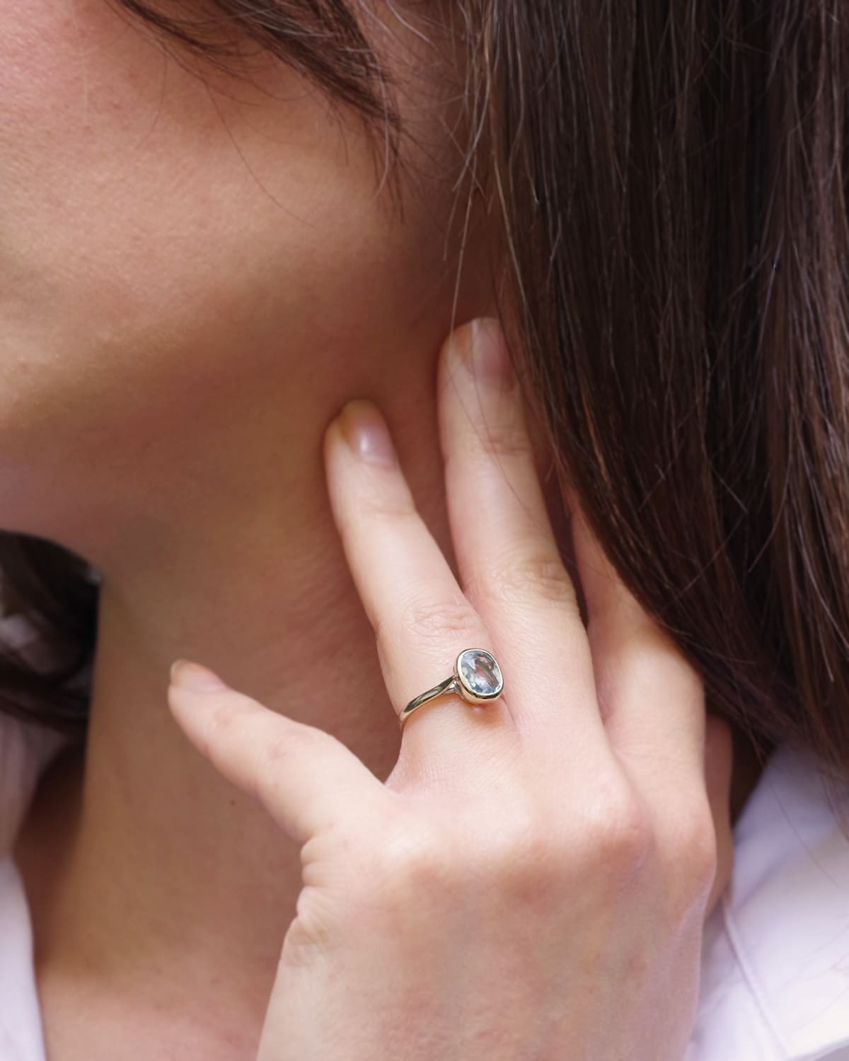 Vintage white gold aquamarine ring