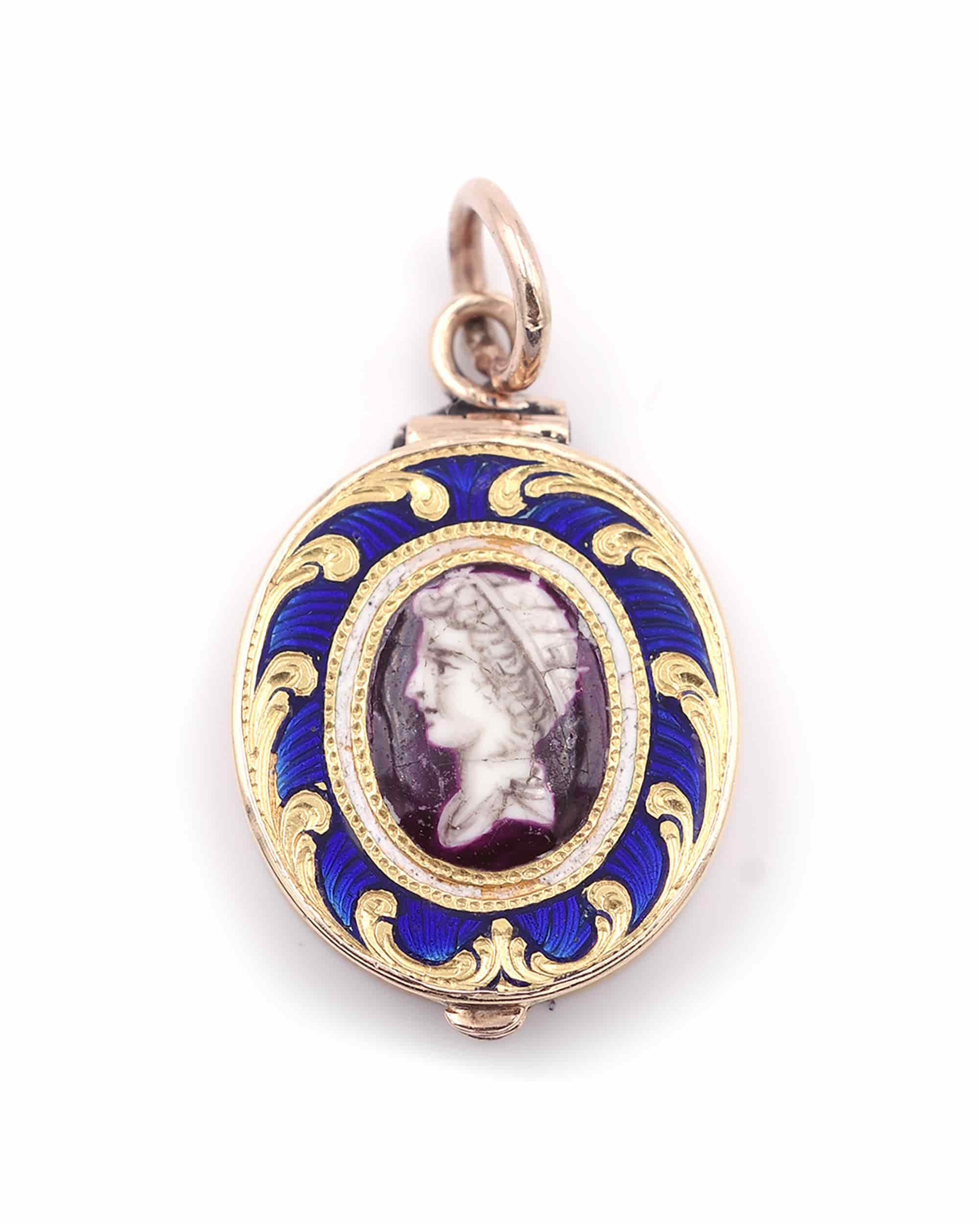 pendentif empereur email 