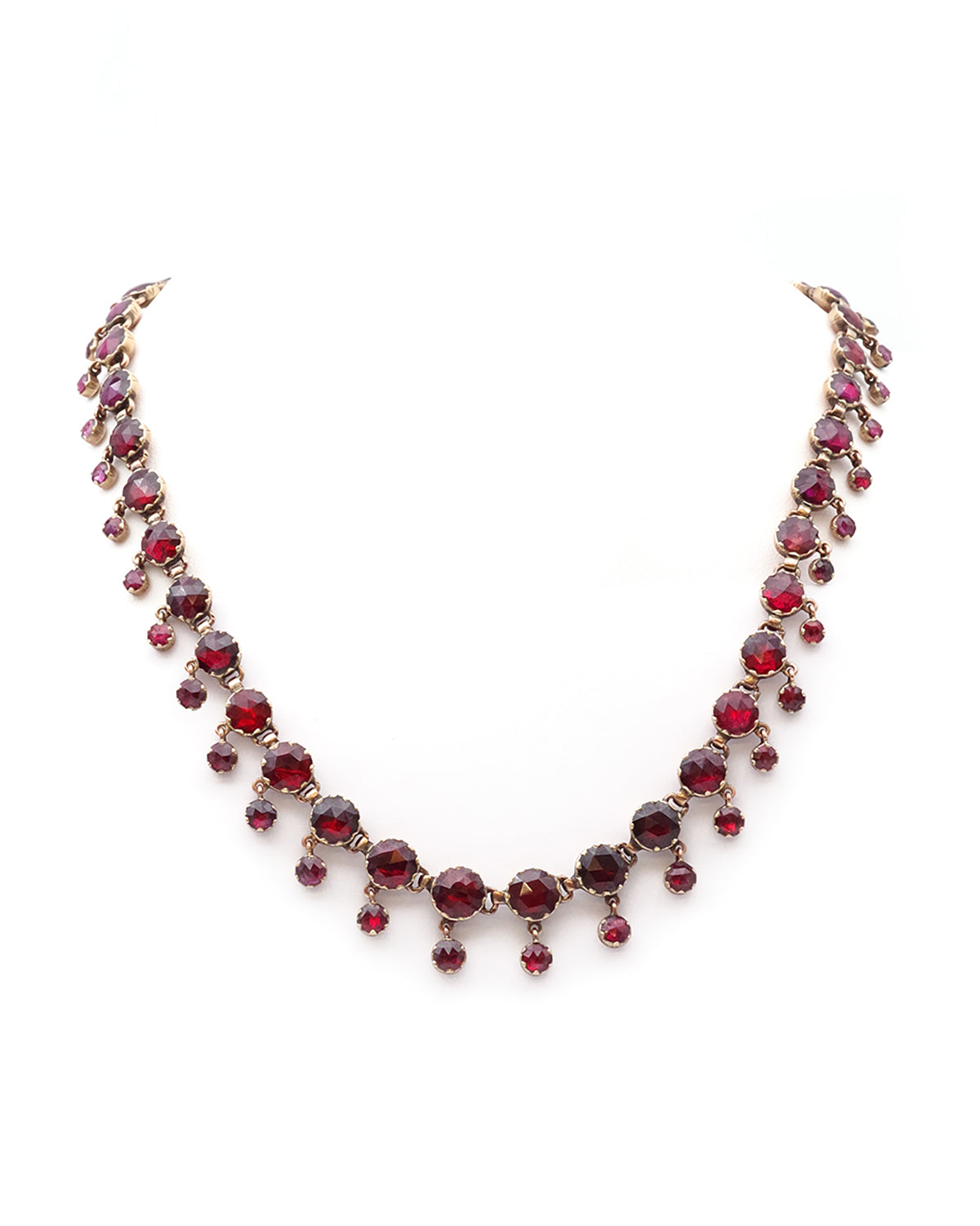 Collier draperie grenats de Perpignan