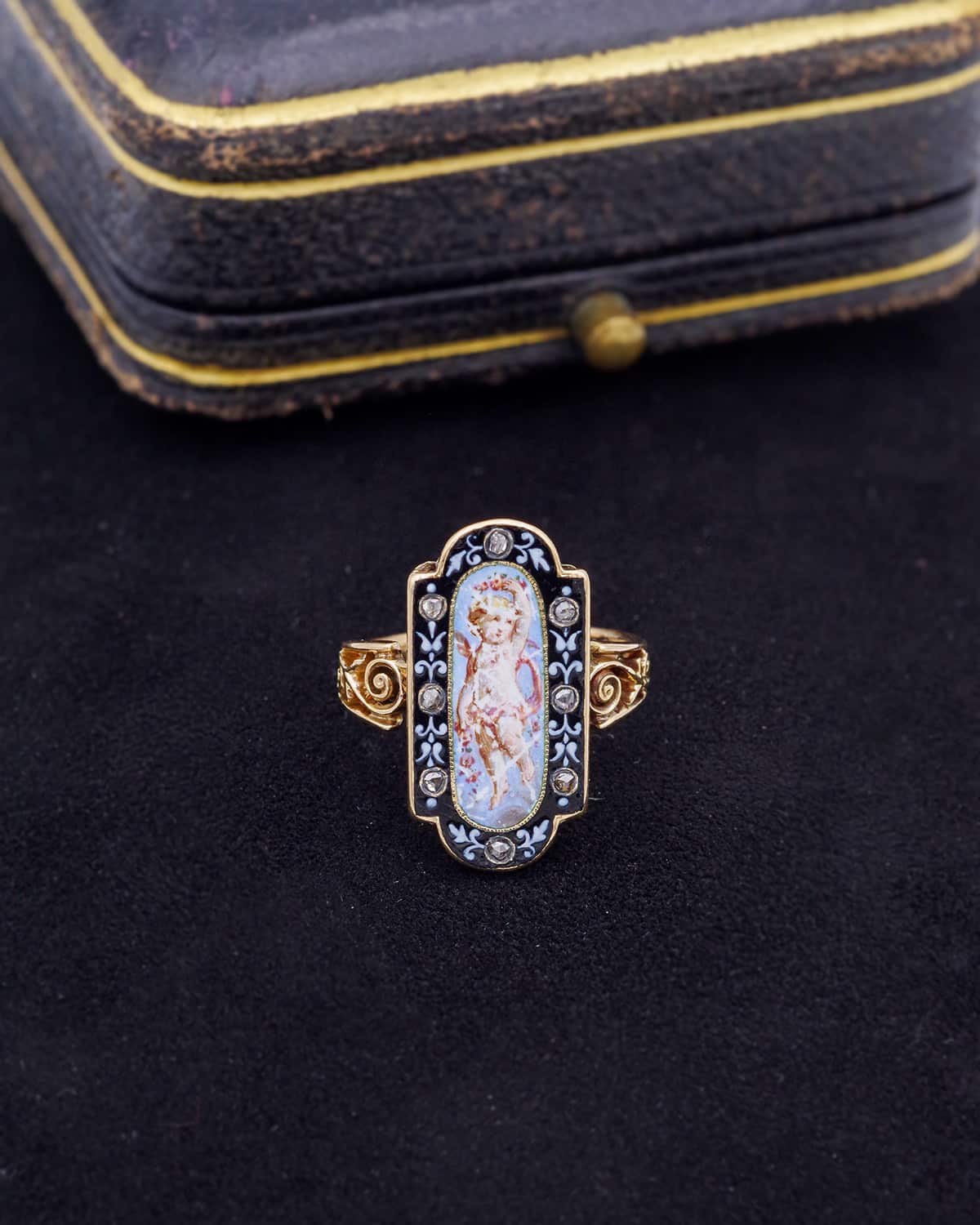 Bague angelot en or