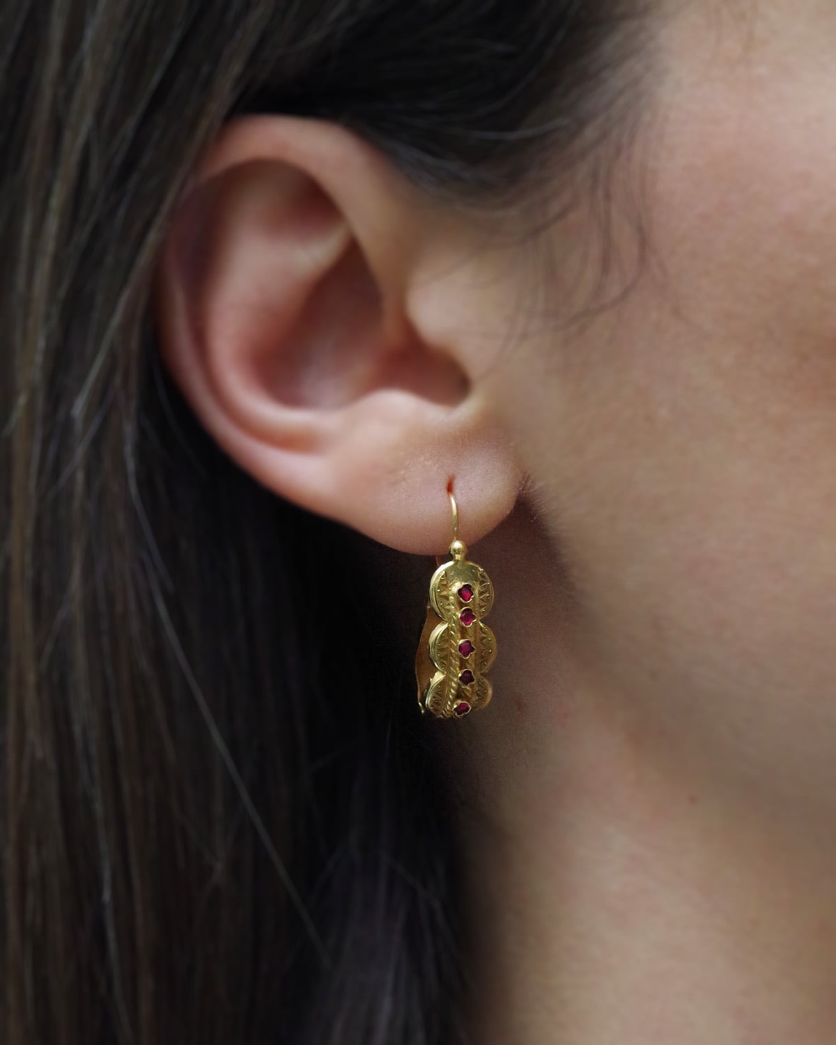 Boucles d'oreille briquet anciennes en or