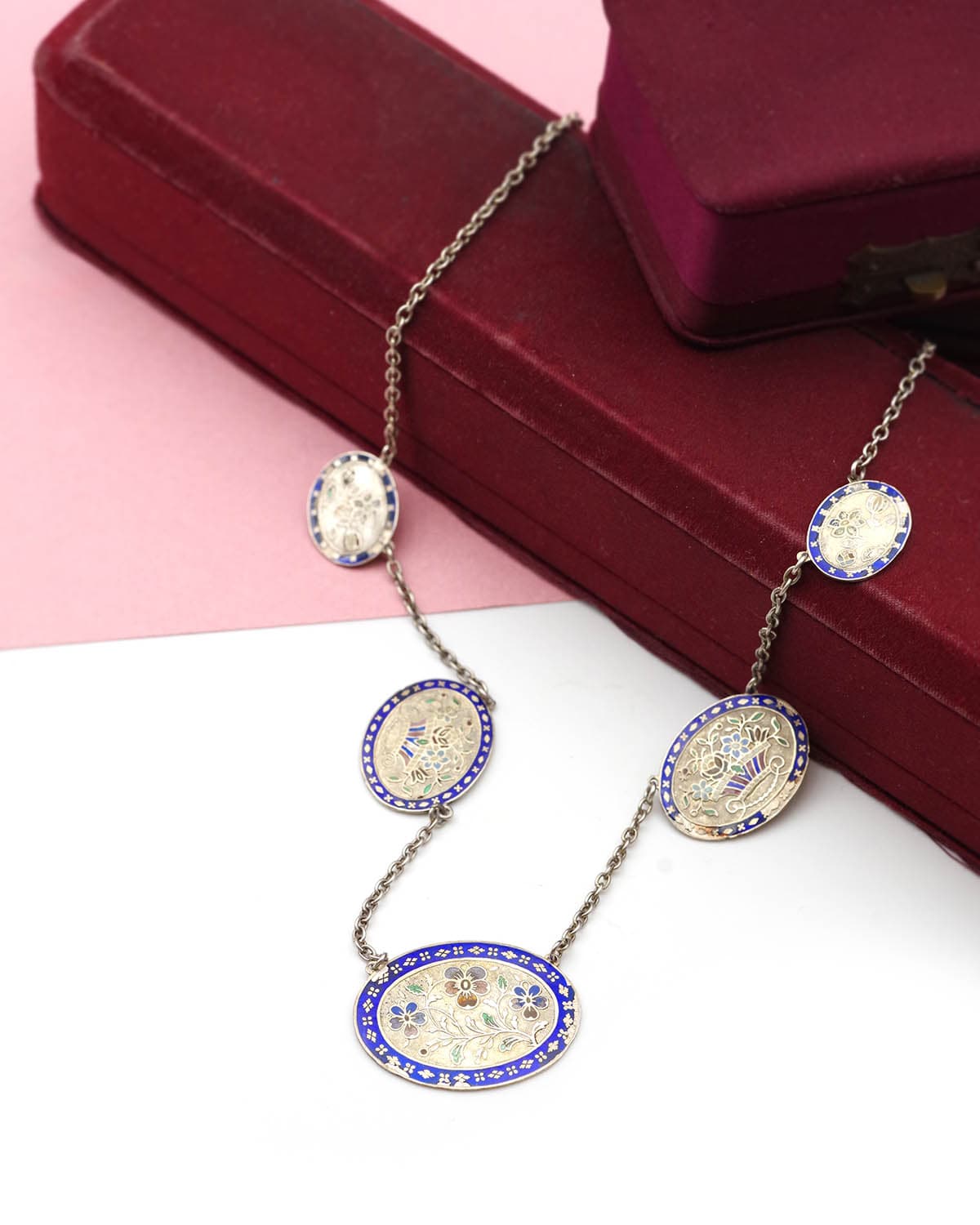French drapery necklace