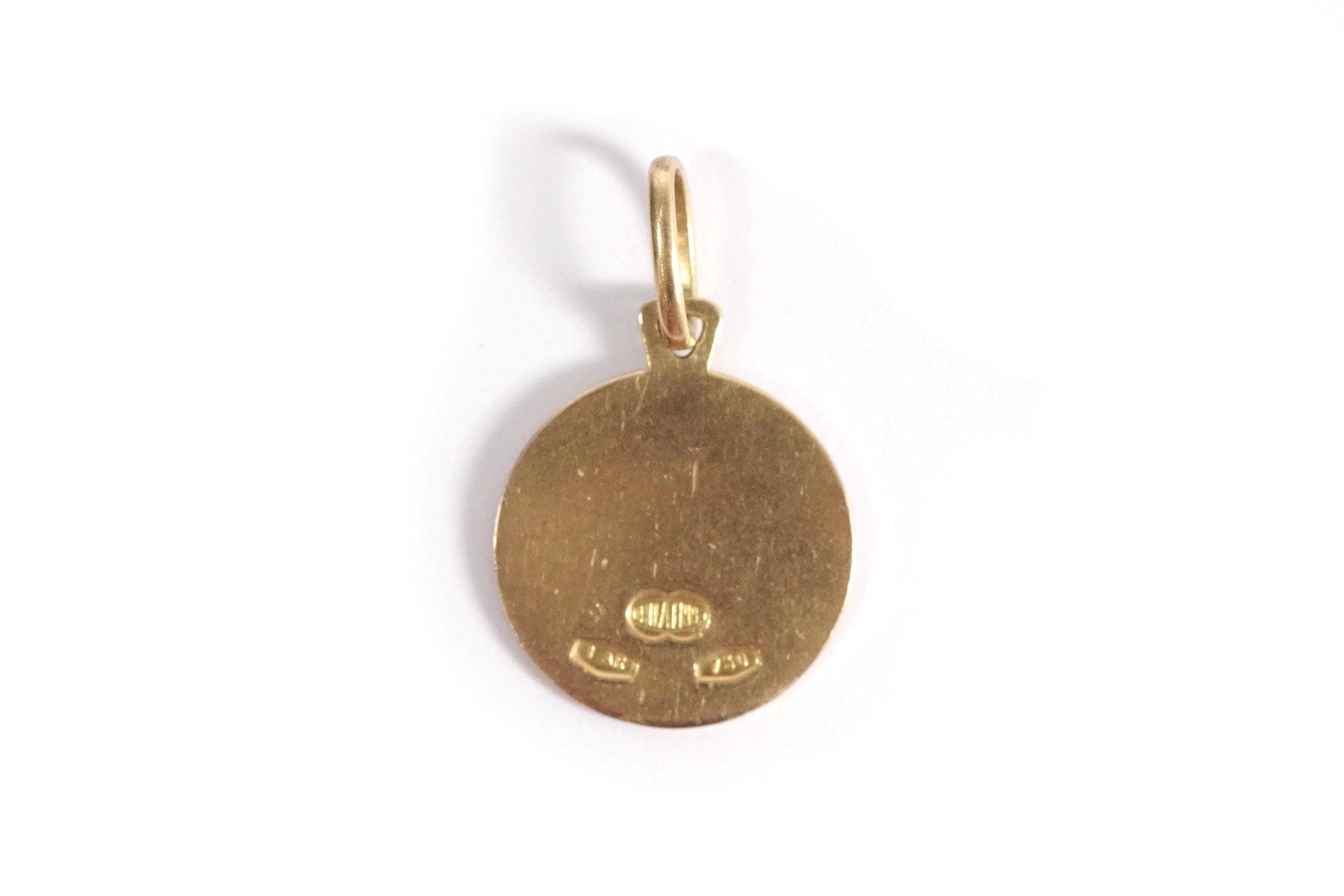 Vintage aries gold pendant