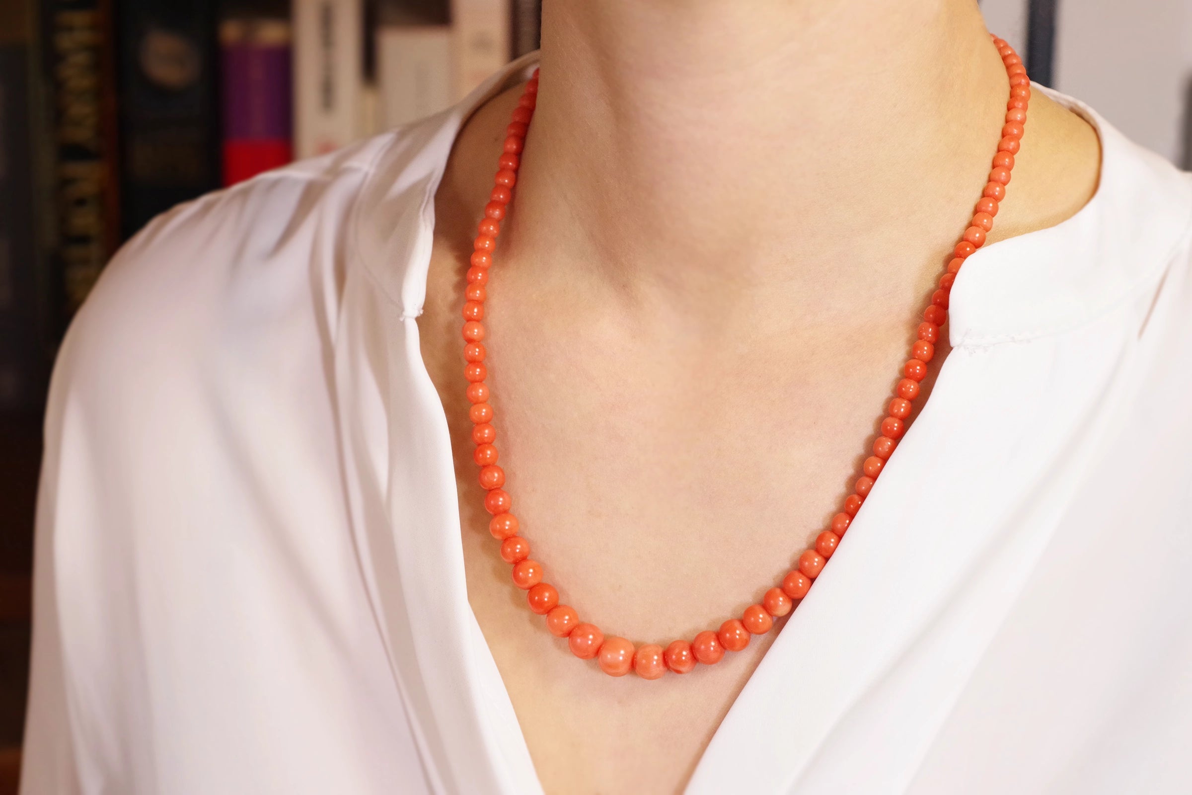 gold clasp coral beads necklace