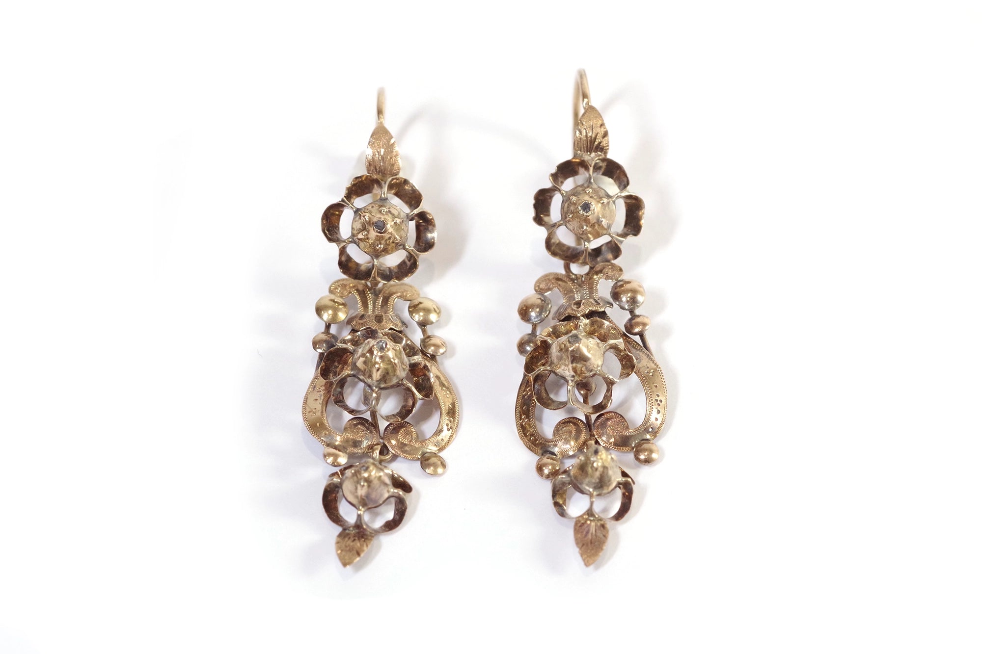 antique spanish earrings in gold