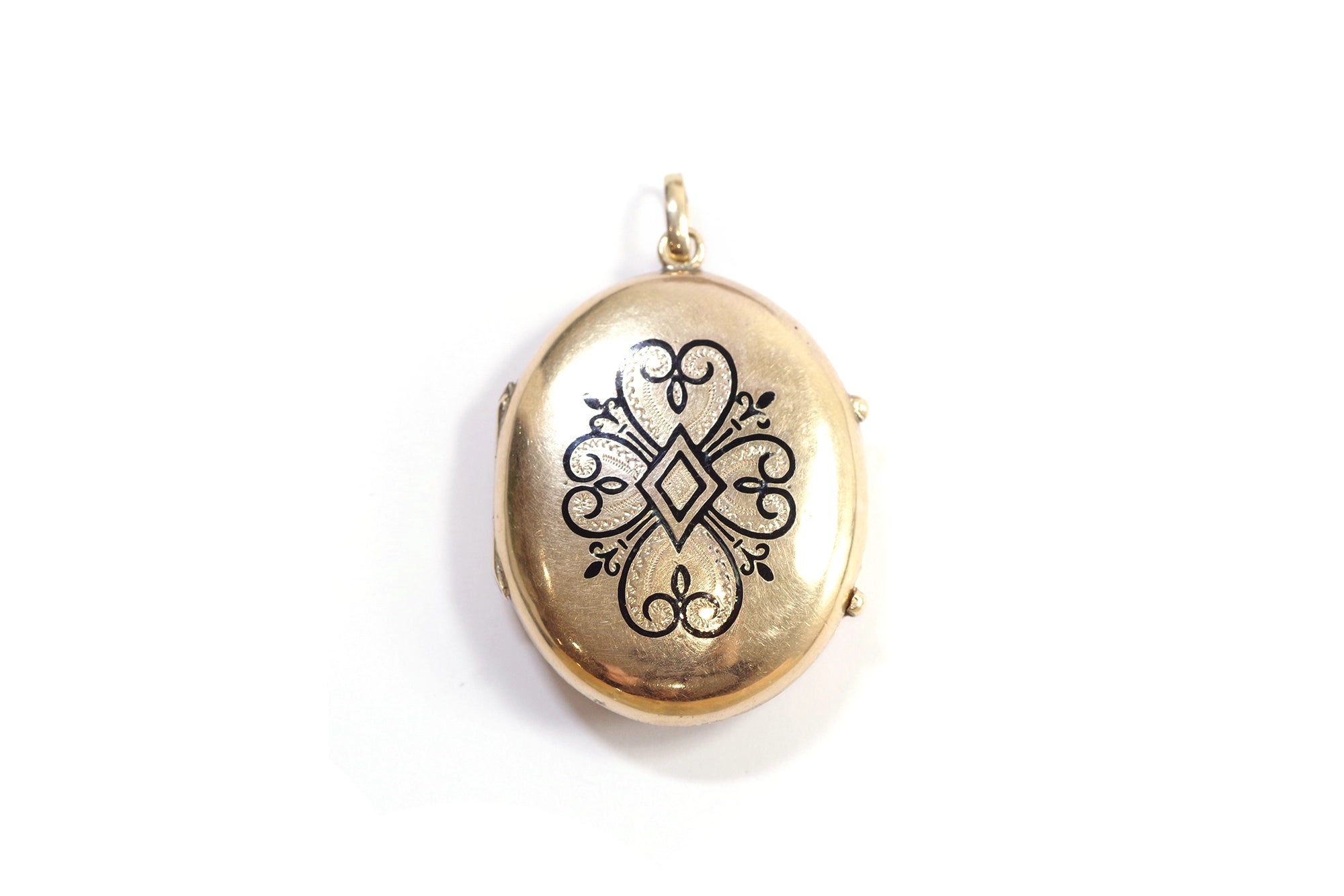 Antique swiss enamel pendant locket