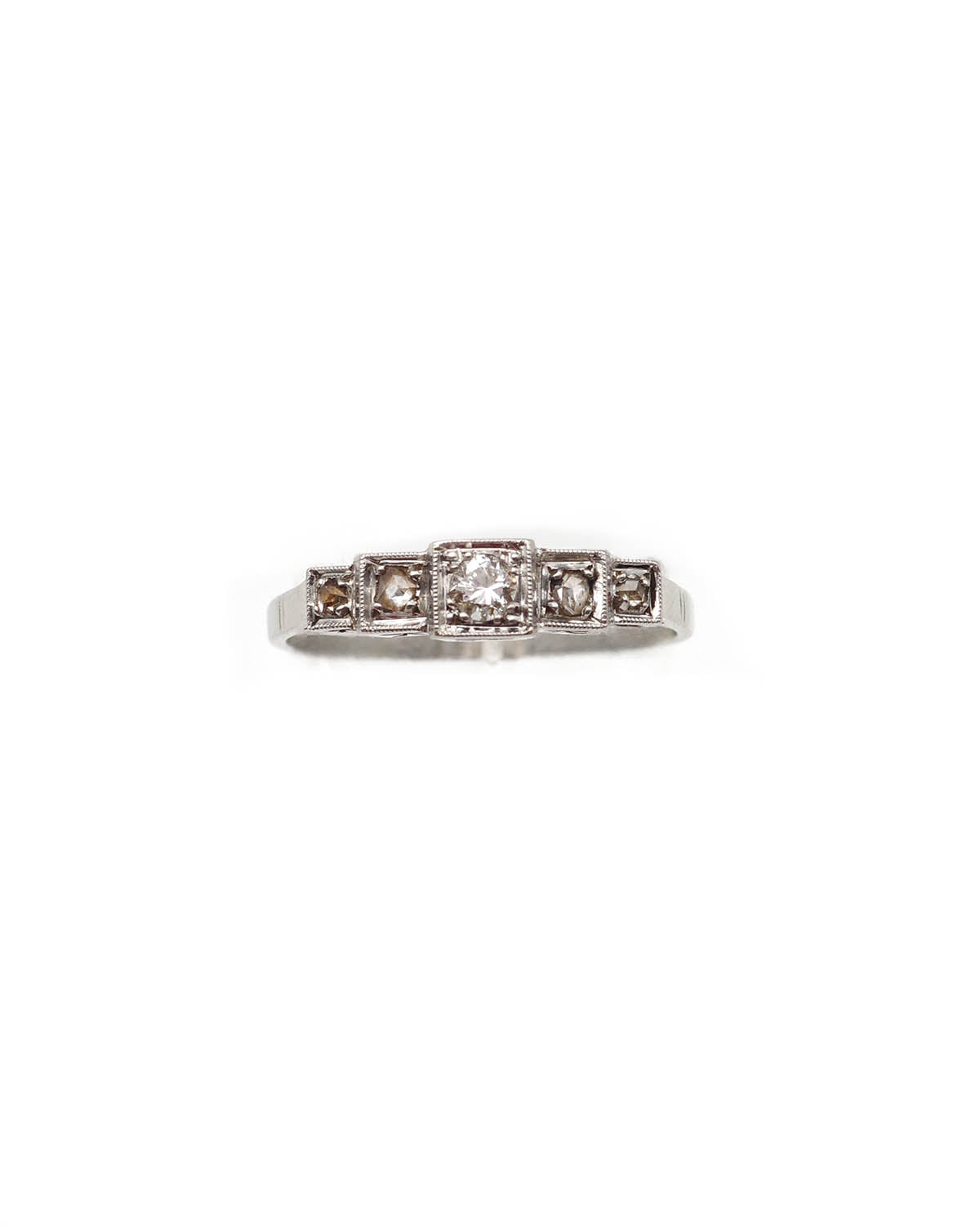 Bague jarretière diamants en platine